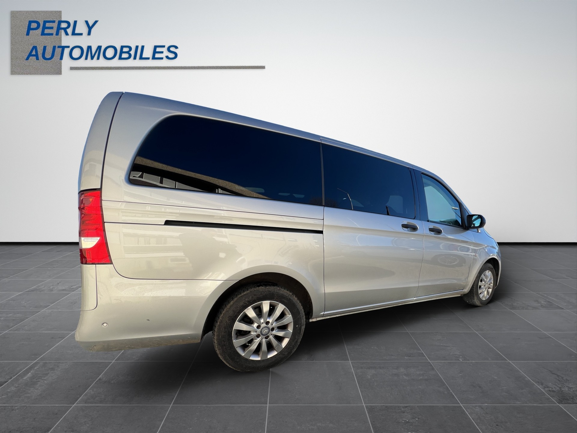 MERCEDES-BENZ Vito 116 combi L 2.2 CDI BlueT Select-image-5
