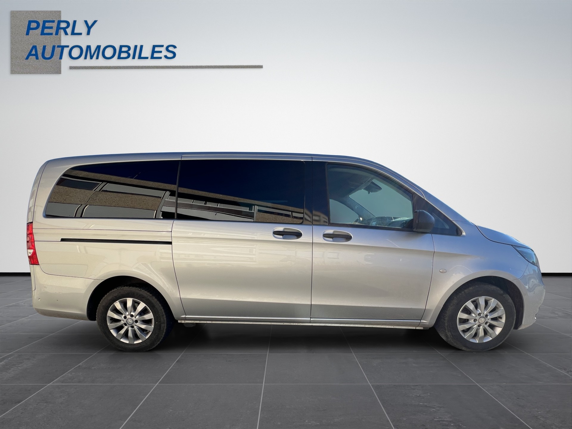 MERCEDES-BENZ Vito 116 combi L 2.2 CDI BlueT Select-image-6