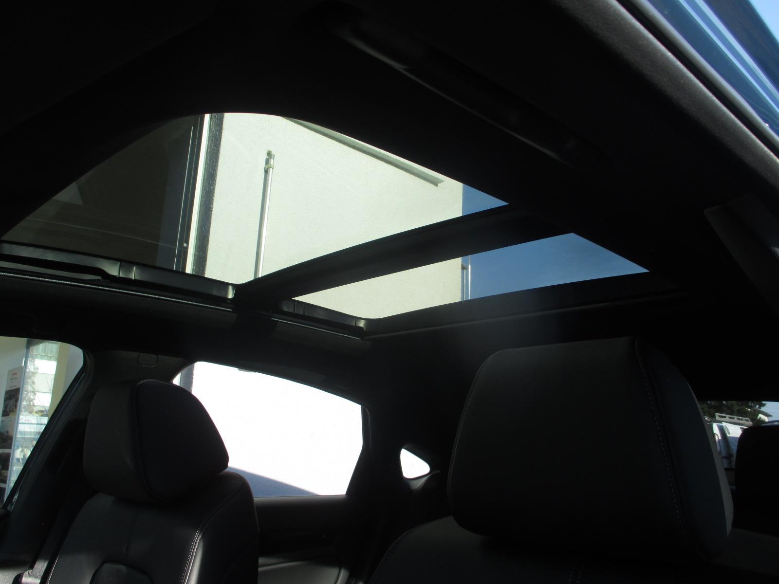 HONDA Civic 2.0 i-MMD Advance - mit Aktionsleasing 1.9% und 8 Jahren Garantie!-image-12