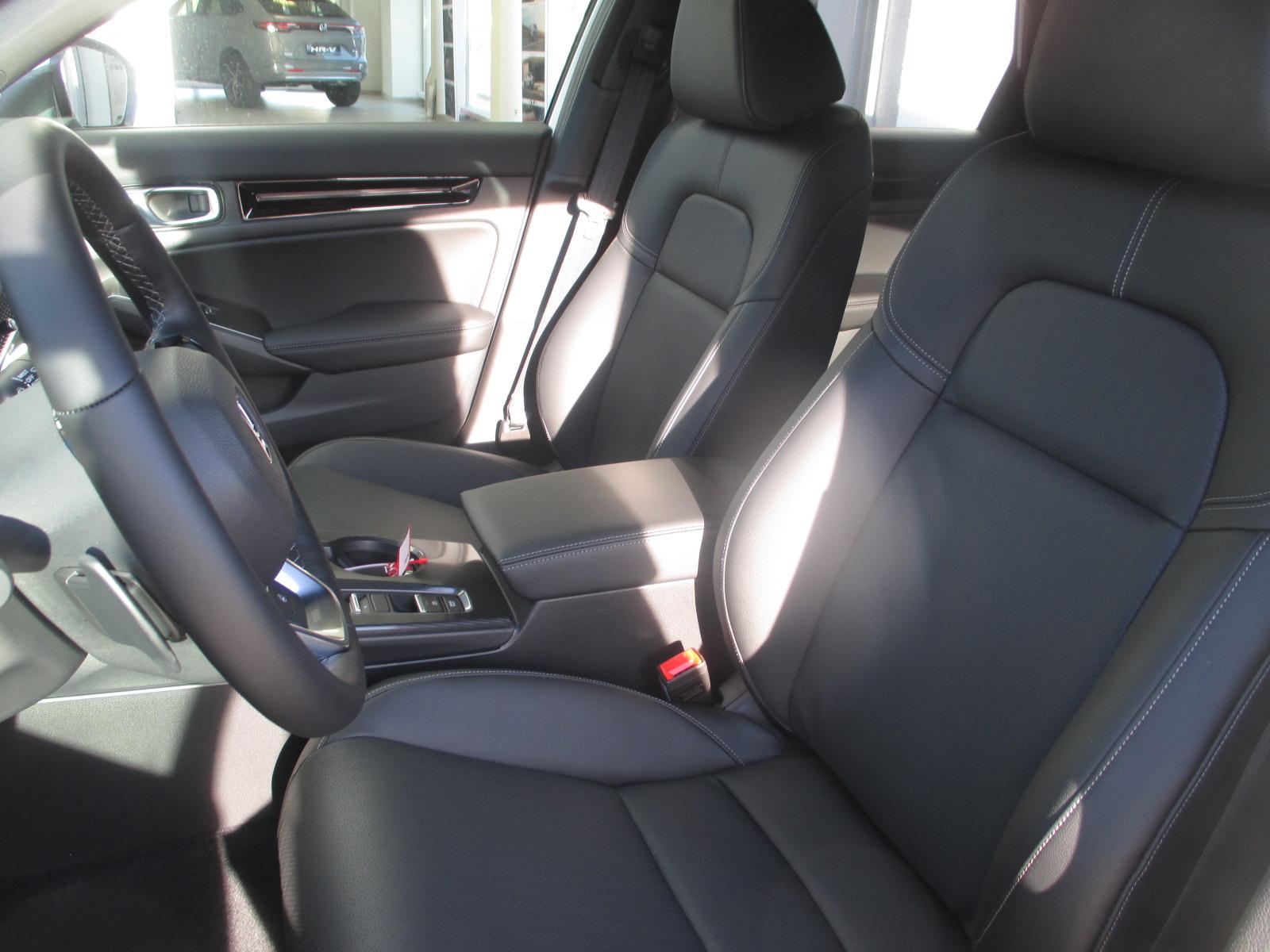 HONDA Civic 2.0 i-MMD Advance - mit Aktionsleasing 1.9% und 8 Jahren Garantie!-image-6