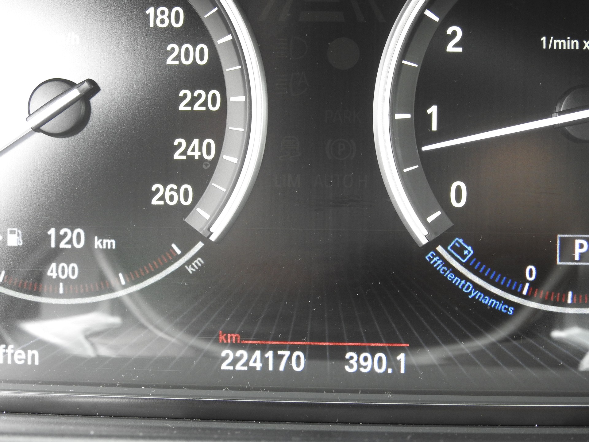 BMW 535i xDrive Touring Steptronic-image-15