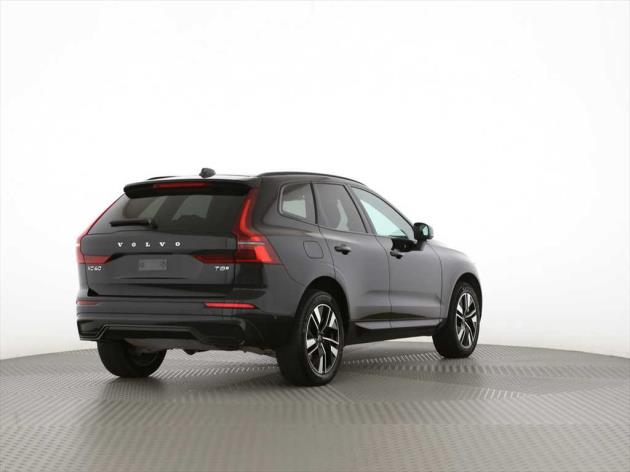 VOLVO XC60 T8 eAWD PluginHybrid Plus Dark Geartronic-image-2
