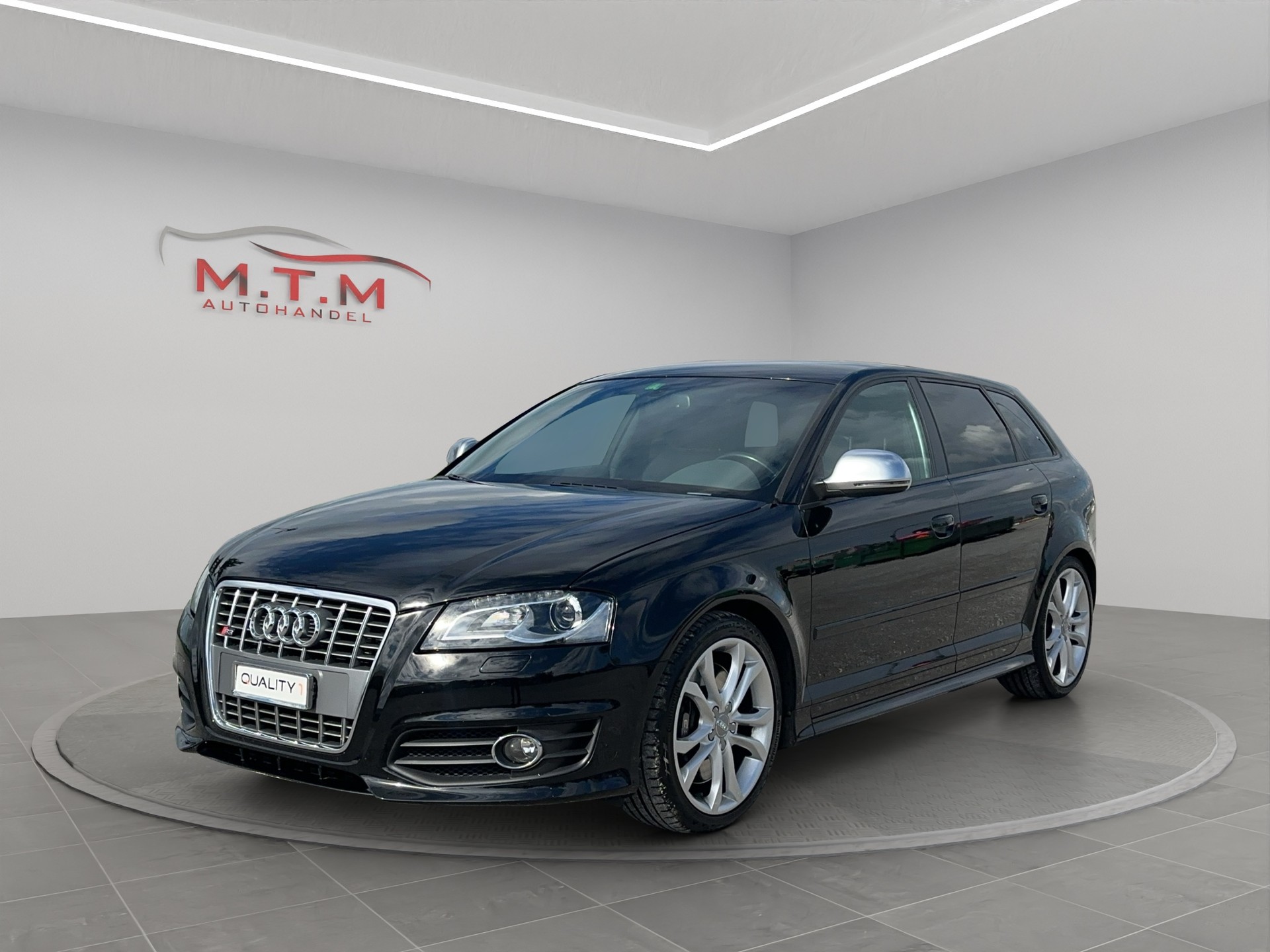 AUDI S3 Sportback 2.0 TFSI quattro S-tronic-image-4