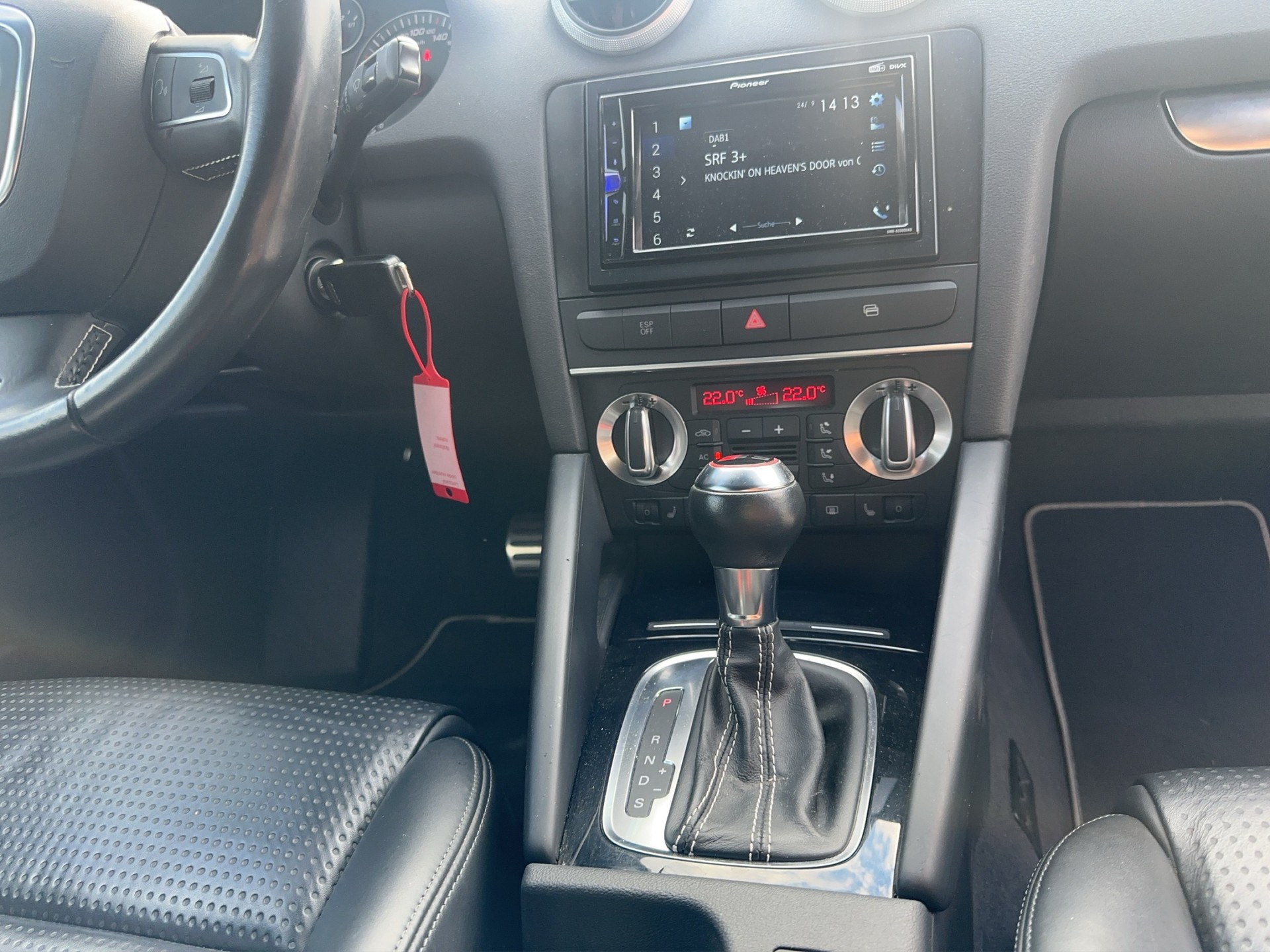 AUDI S3 Sportback 2.0 TFSI quattro S-tronic-image-13