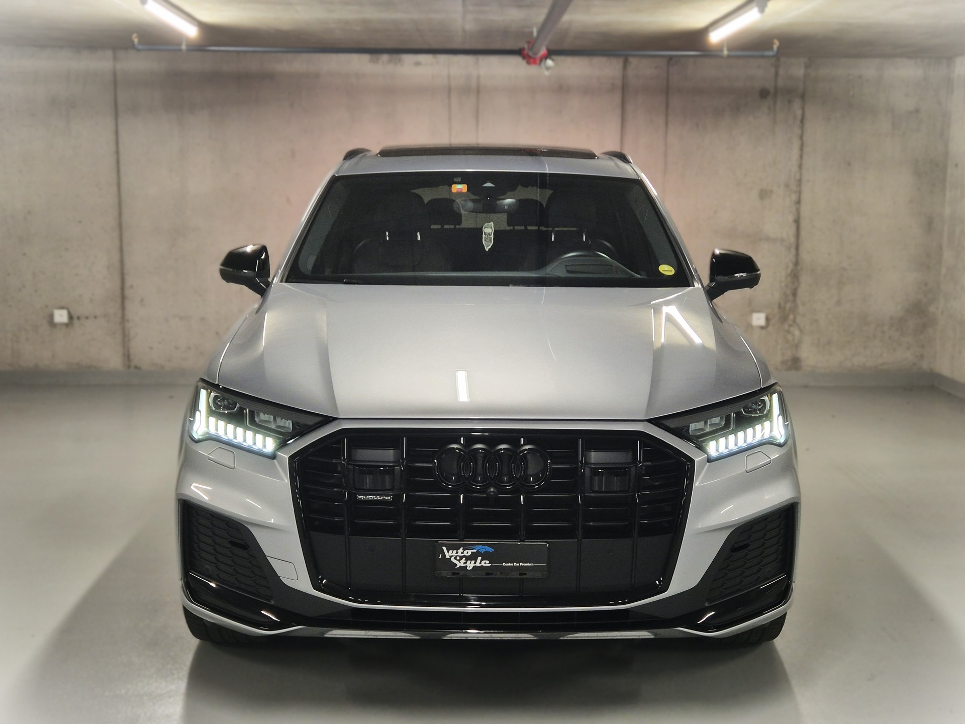 AUDI Q7 50 TDI quattro S Line tiptronic-showroom-element-1