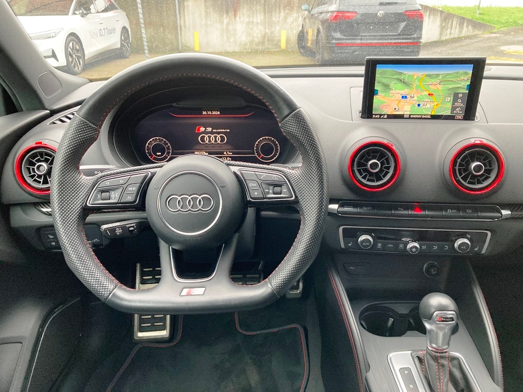 AUDI S3 Sportback 2.0 TFSI quattro S-tronic-image-11