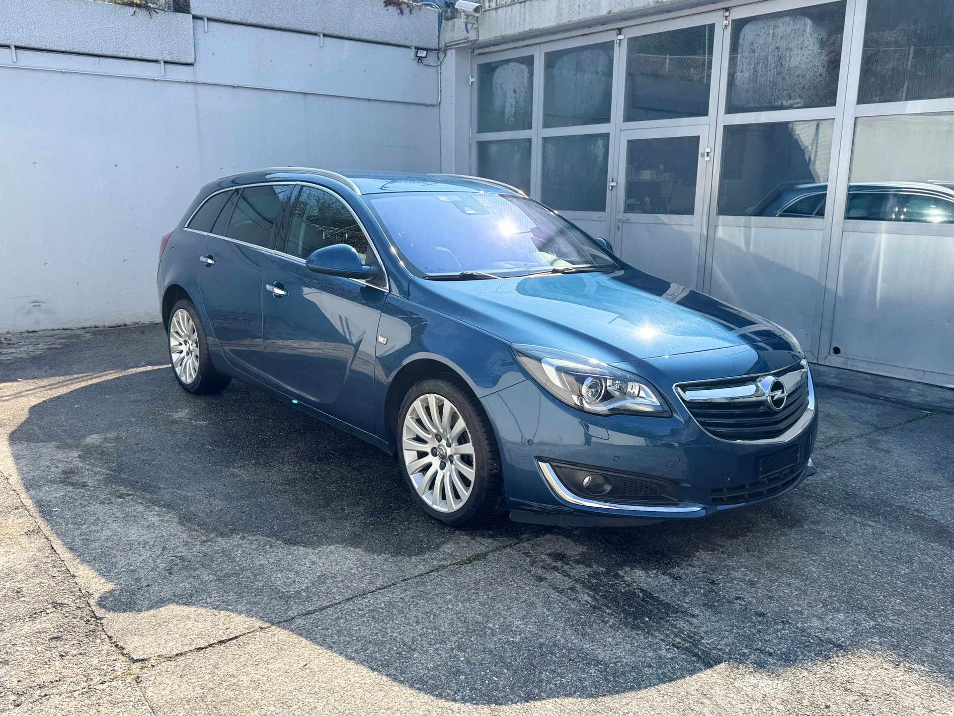 OPEL Insignia Sports Tourer 2.0 CDTI Edition 4WD-image-4
