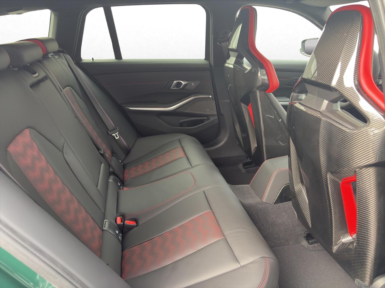 BMW M3 CS xDrive Touring-image-8