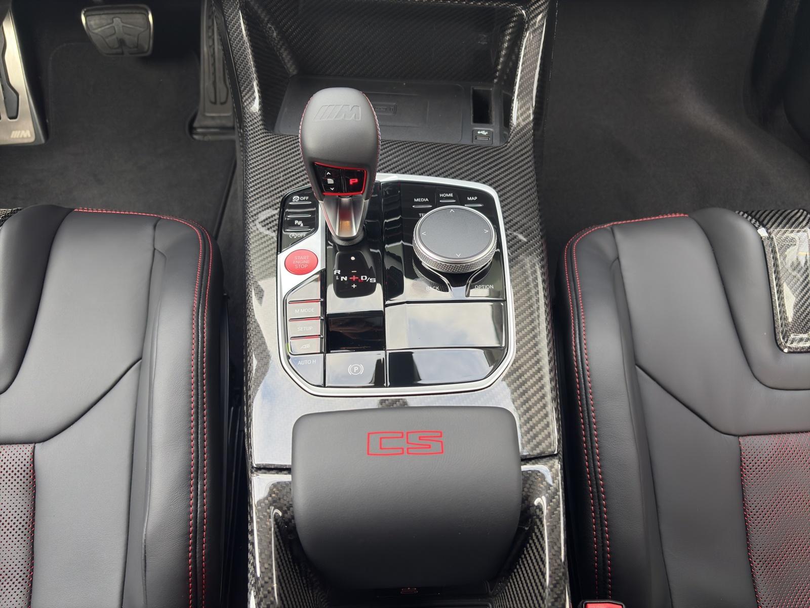 BMW M3 CS xDrive Touring-image-9