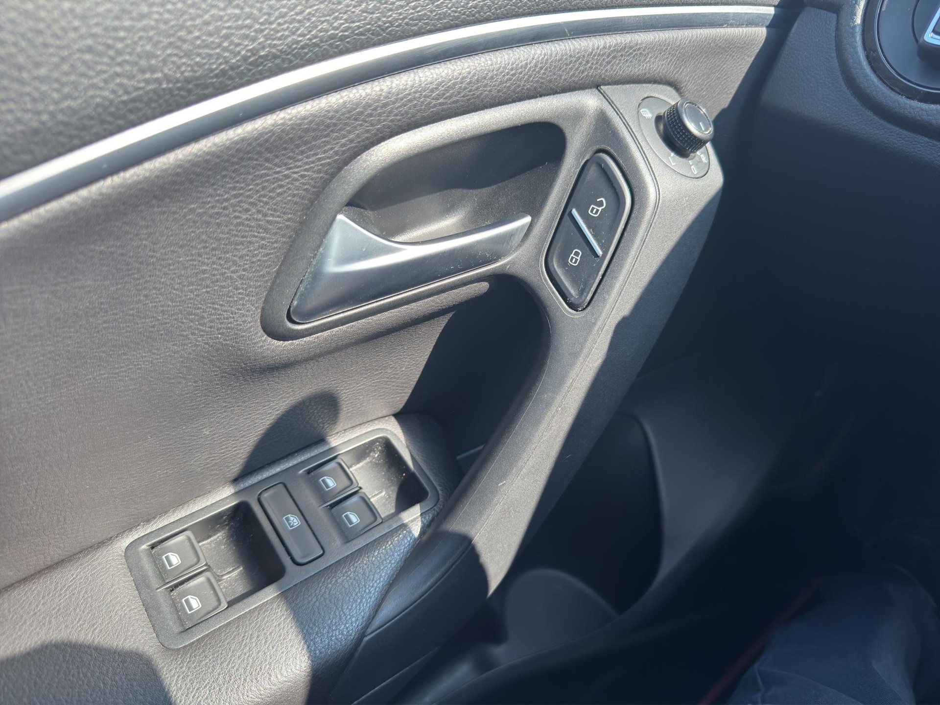 VW Polo 1.8 TSI GTI-image-15