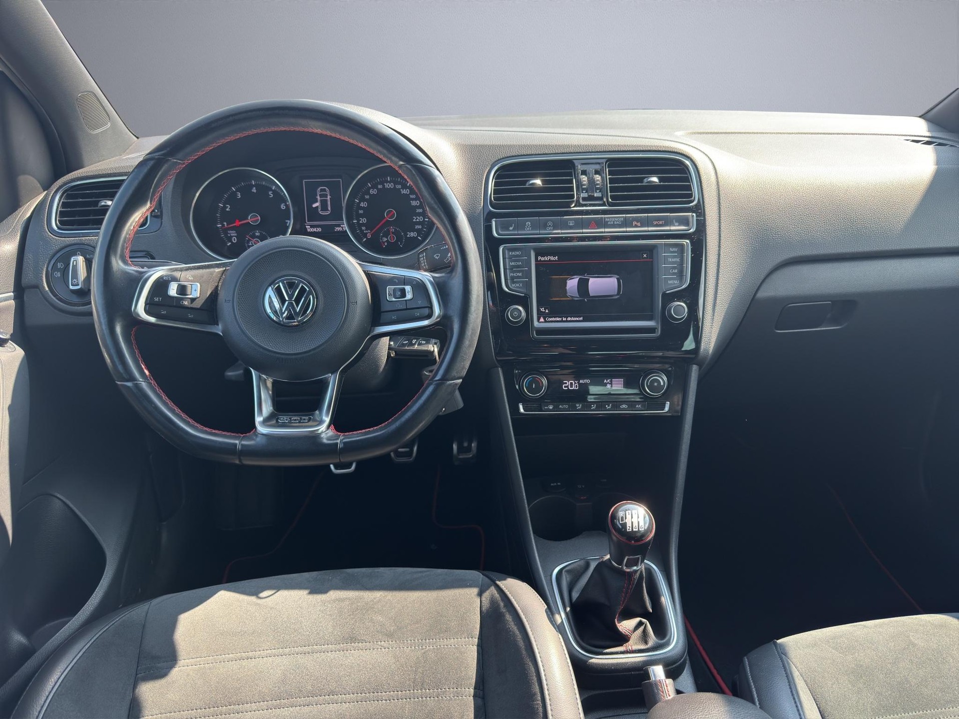 VW Polo 1.8 TSI GTI-image-8