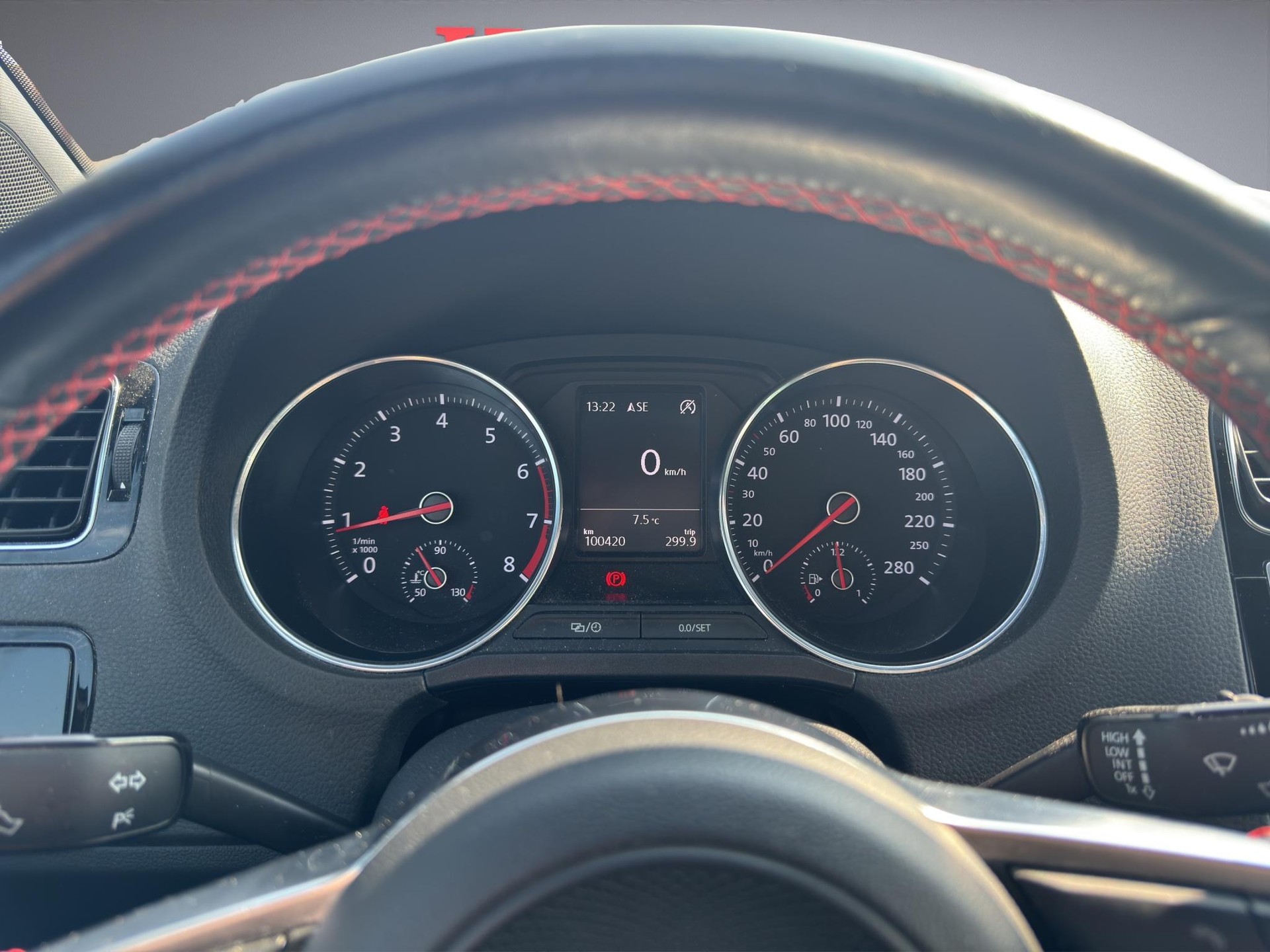 VW Polo 1.8 TSI GTI-image-10