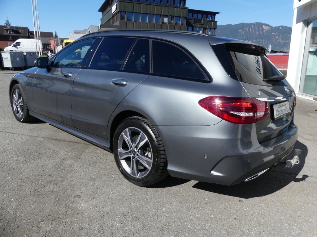 MERCEDES-BENZ C 220 d AMG Line 4Matic 9G-Tronic-image-1