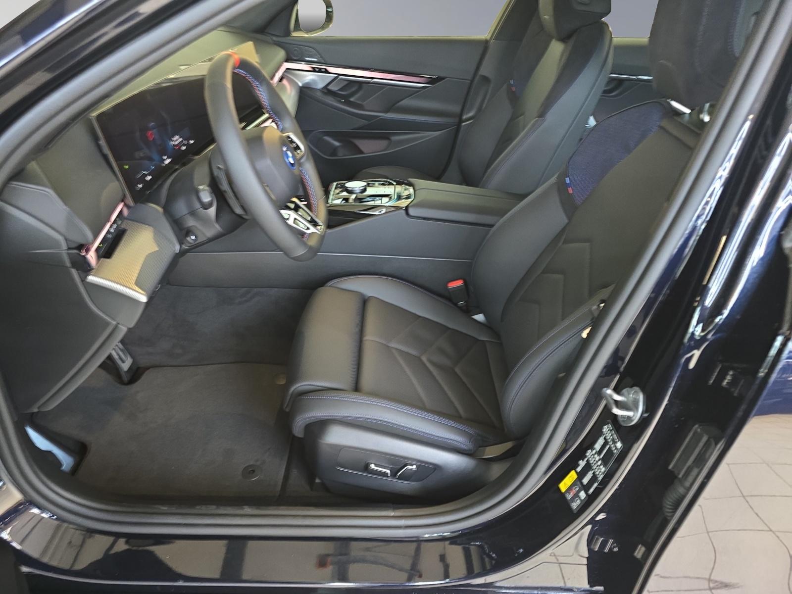 BMW i5 M60 xDrive-image-8