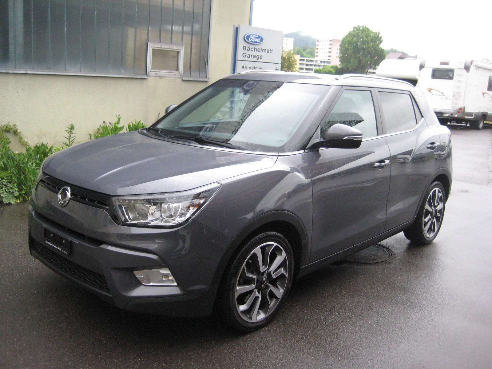 KGM-SsangYong Tivoli 1.6 e-XGi Sapphire 4WD Automatic-image-0