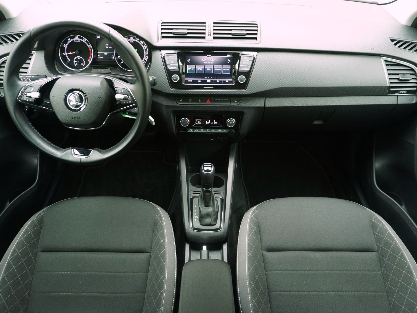 SKODA Fabia Combi 1.0 TSI DSG Ambition-image-13