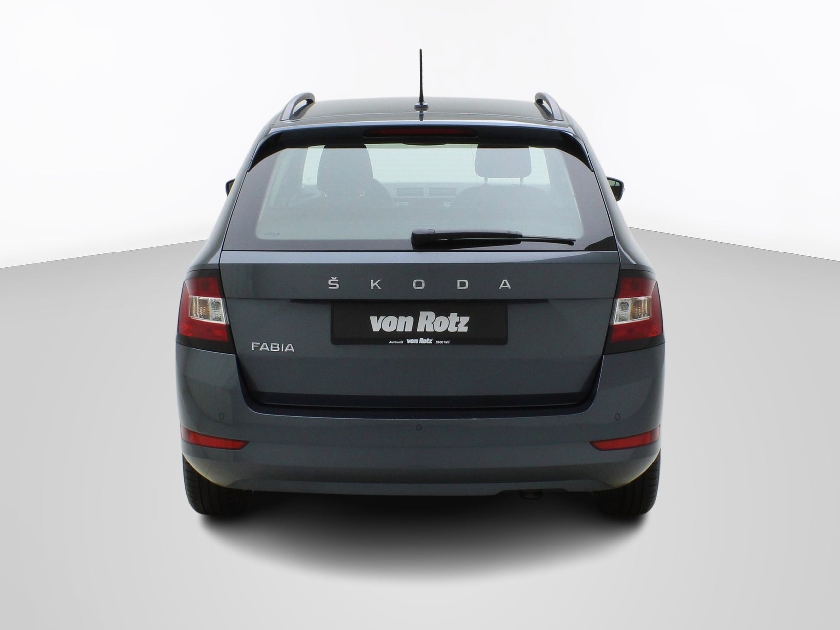 SKODA Fabia Combi 1.0 TSI DSG Ambition-image-3