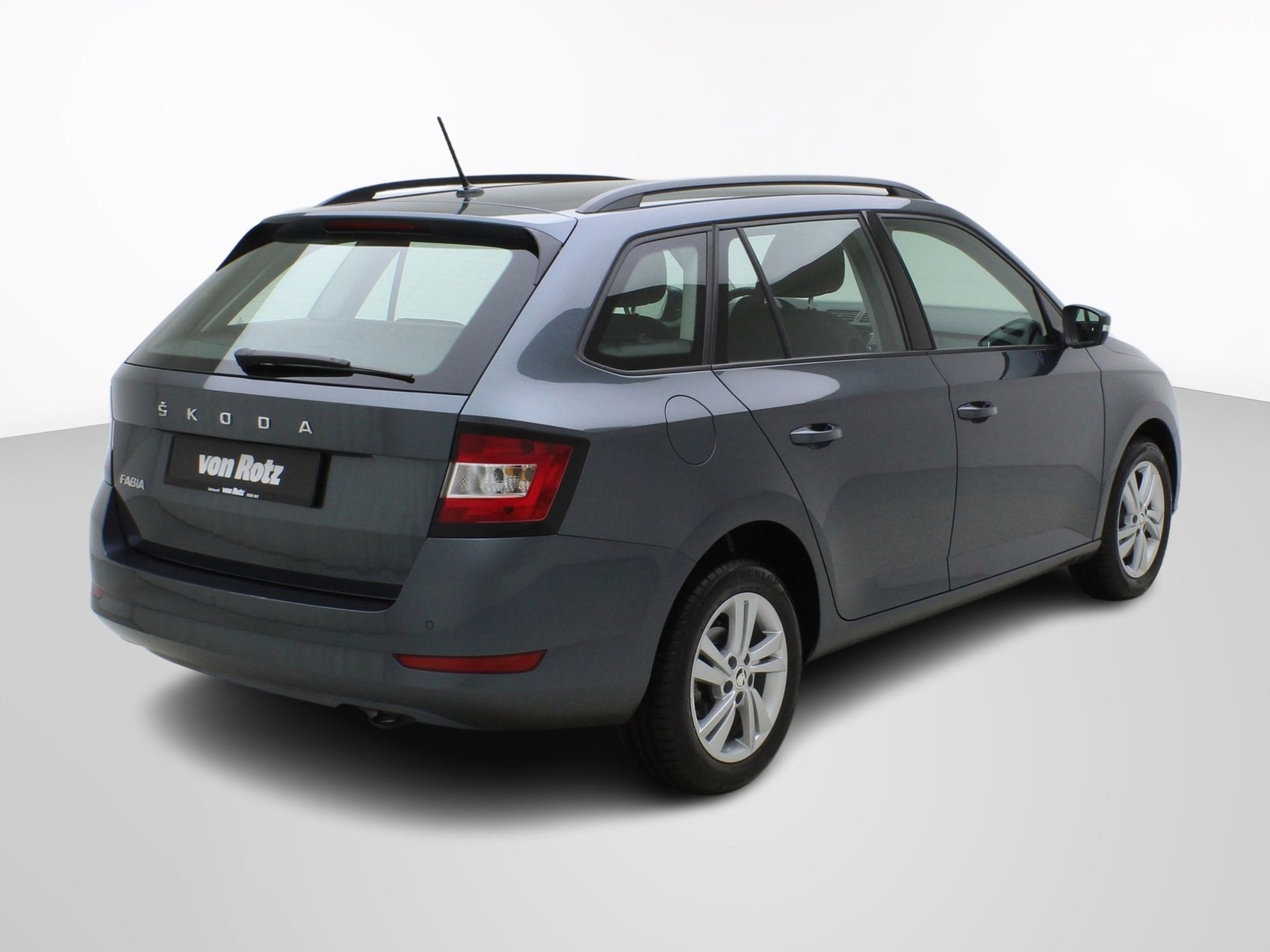 SKODA Fabia Combi 1.0 TSI DSG Ambition-image-4