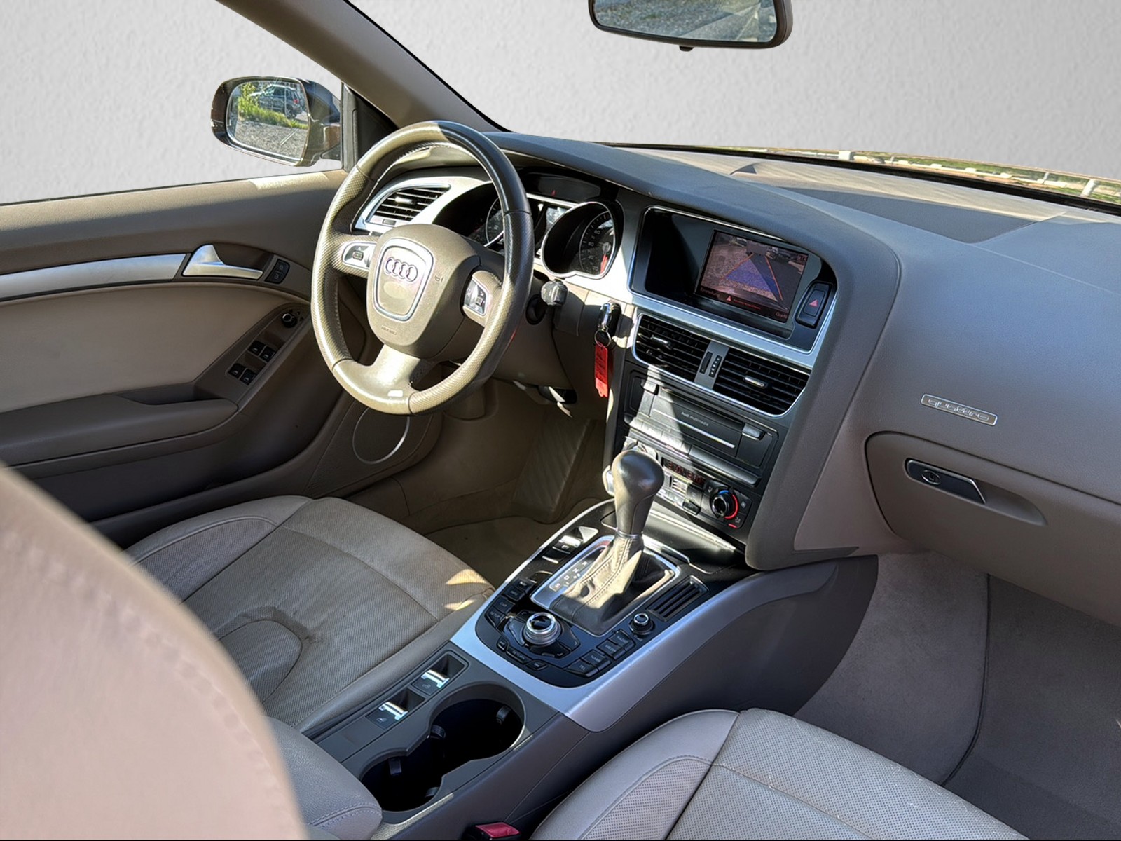 AUDI A5 Cabriolet 2.0 TFSI quattro S-tronic-image-4