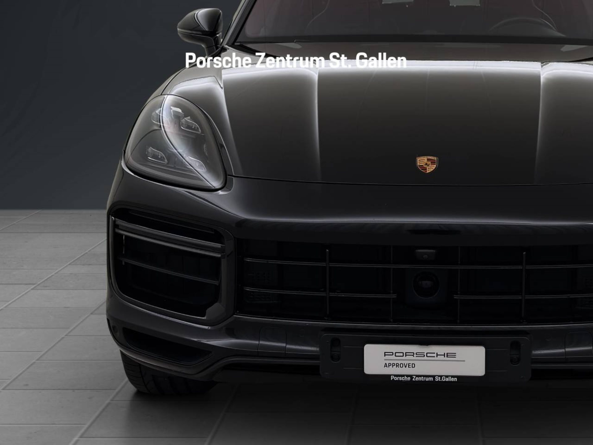 PORSCHE Cayenne Turbo-image-9