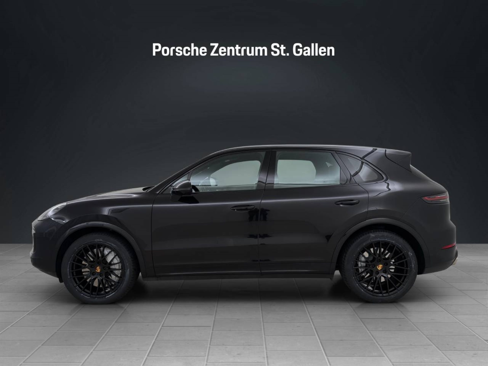 PORSCHE Cayenne Turbo-image-1