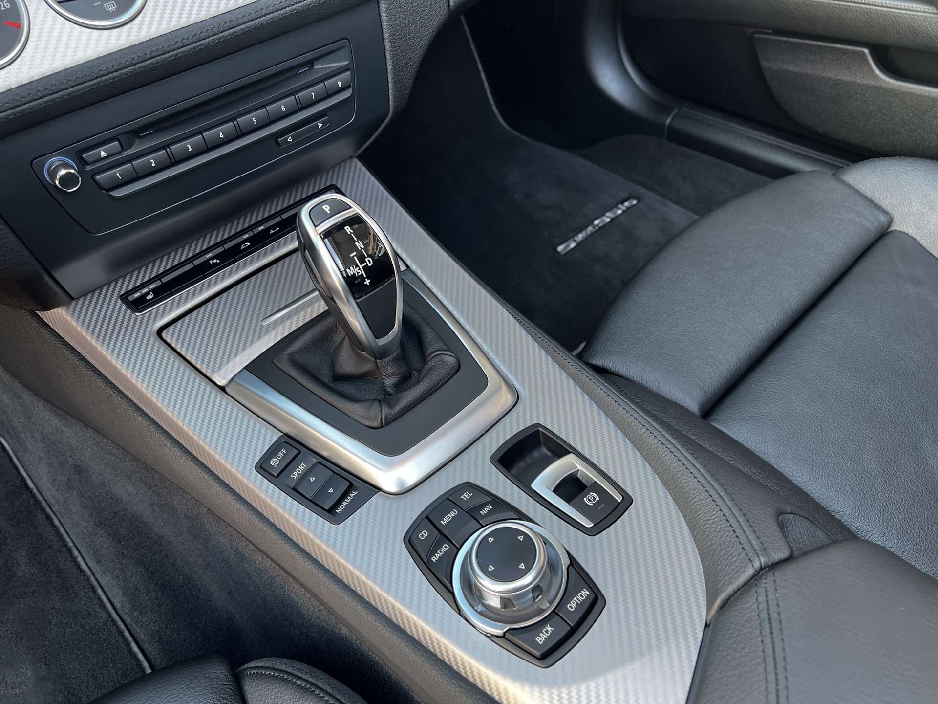 BMW Z4 sDrive35is DKG-image-7