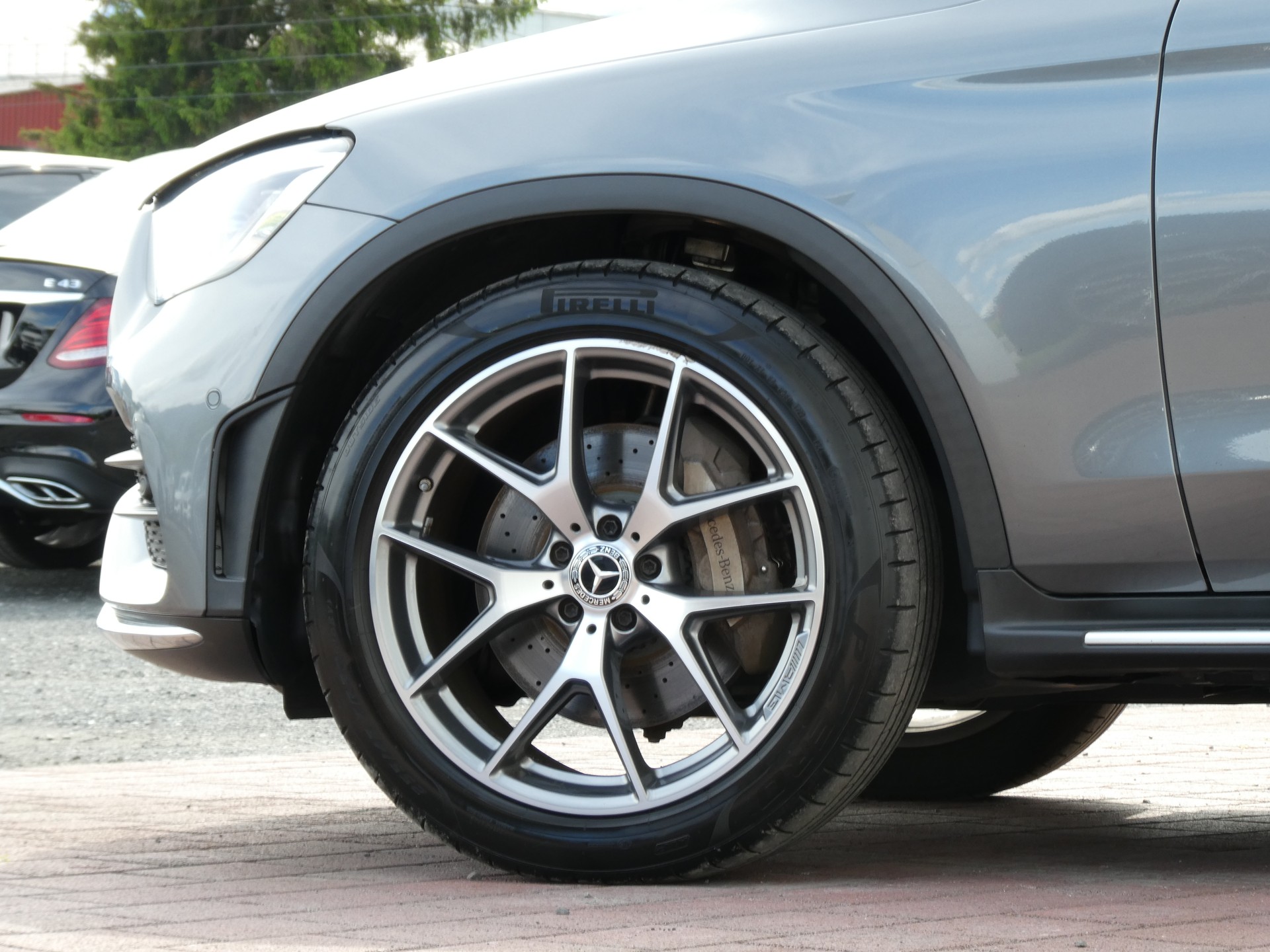 MERCEDES-BENZ GLC 200 AMG Line 4Matic 9G-Tronic (CH)-image-7