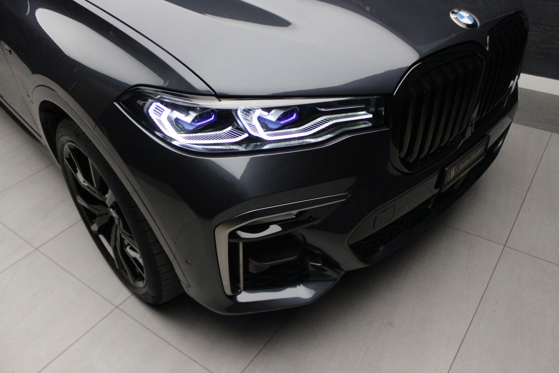 BMW X7 xDrive M50i Steptronic-image-5