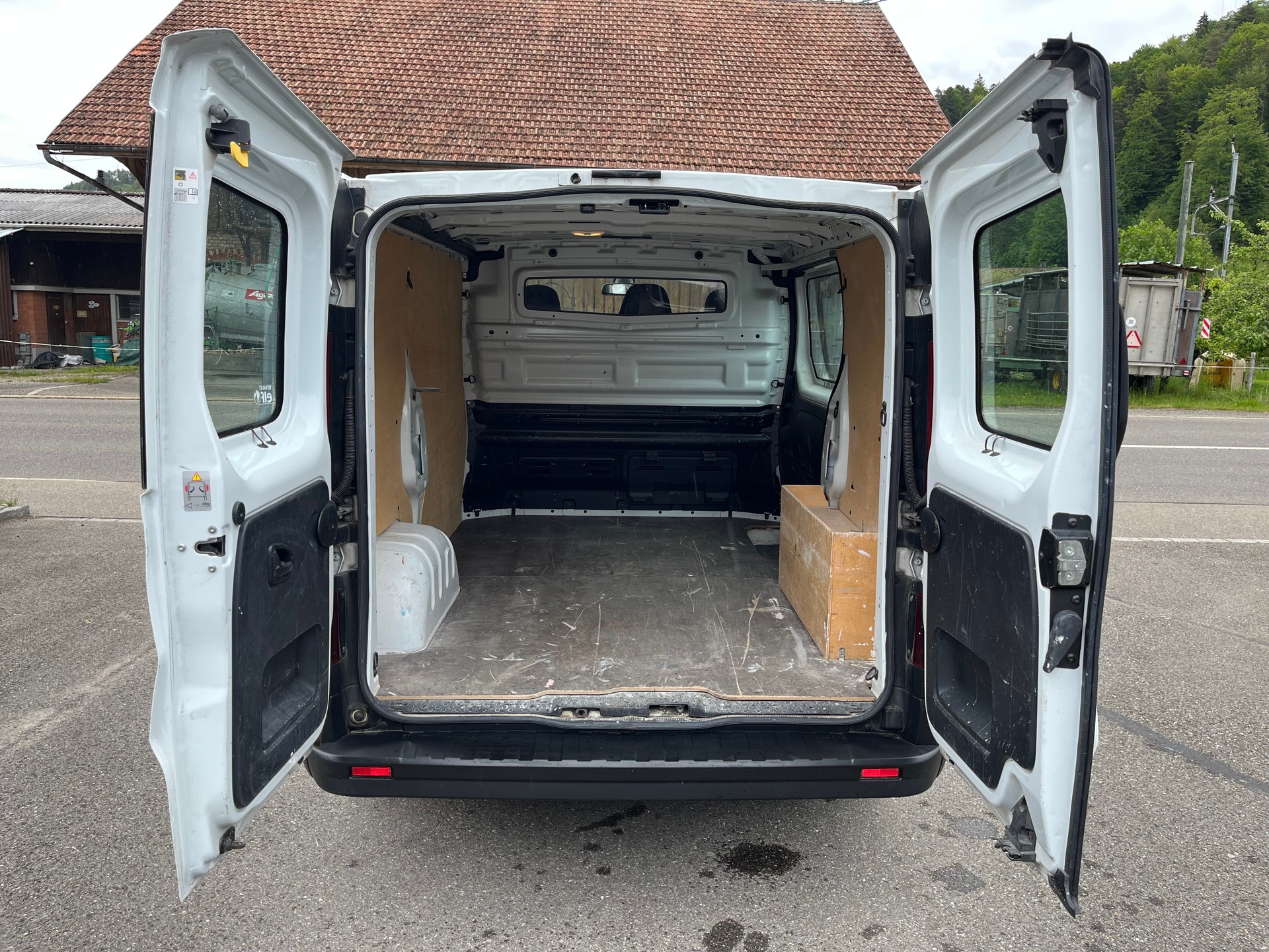 RENAULT Trafic 1.6 dCi 120 2.9t Acces L1H1 / Ab MFK & Service / CH-Fahrzeug-image-6