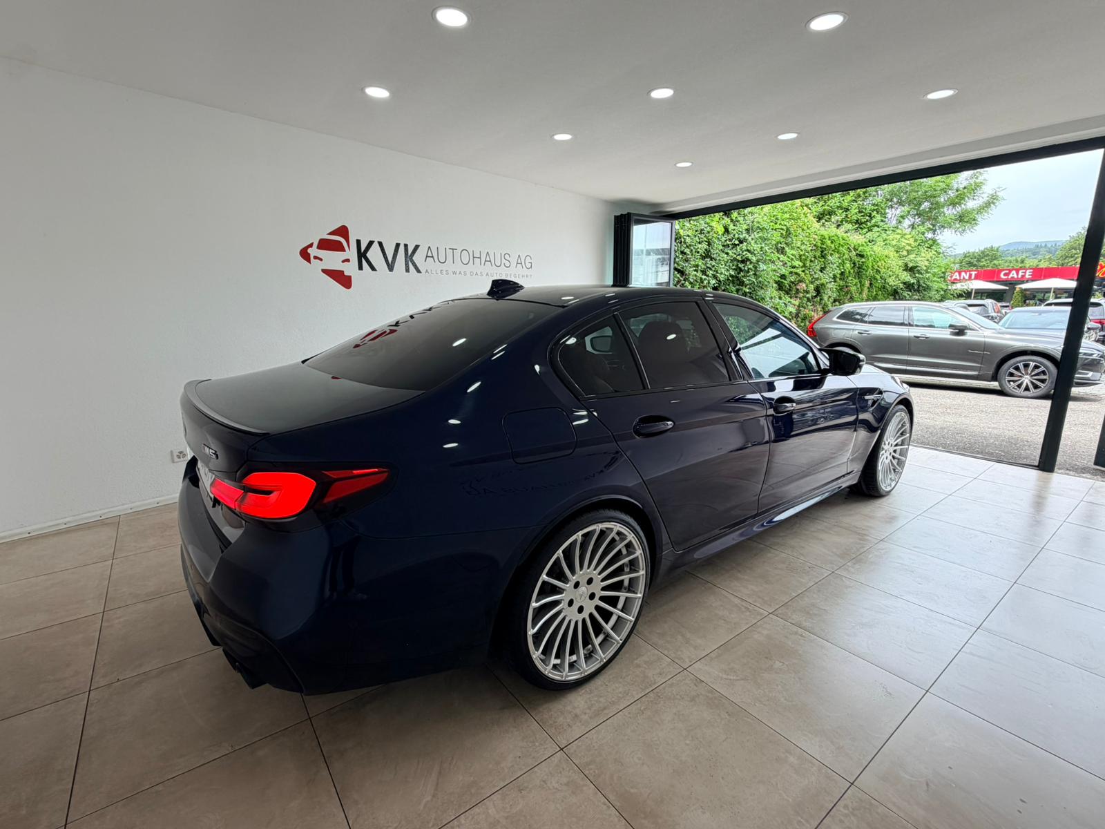 BMW M5 xDrive Drivelogic *21 Zoll Hamann Felgen*-image-3