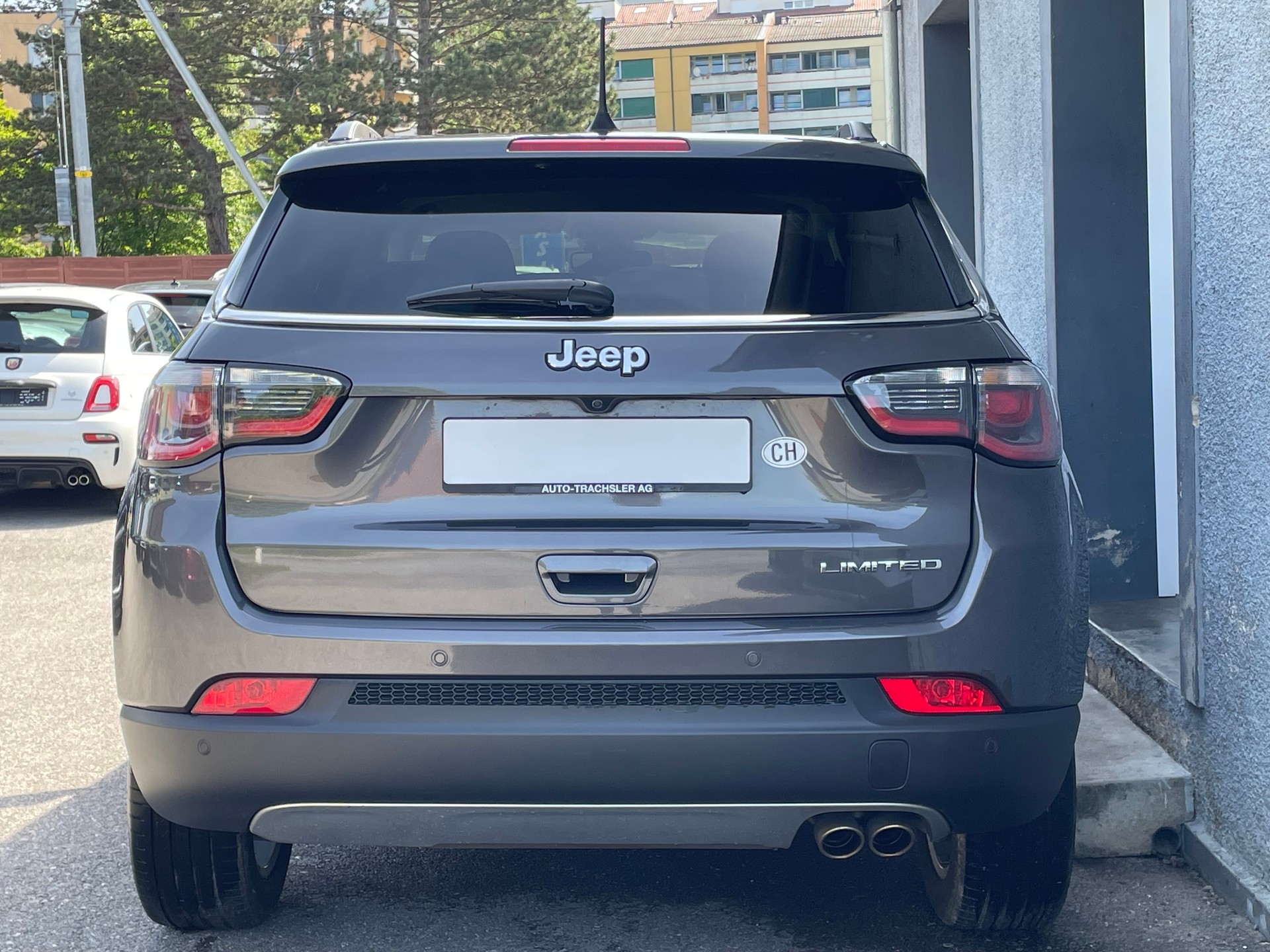JEEP Compass 4x2 1.3 Turbo Limited DKG-image-4