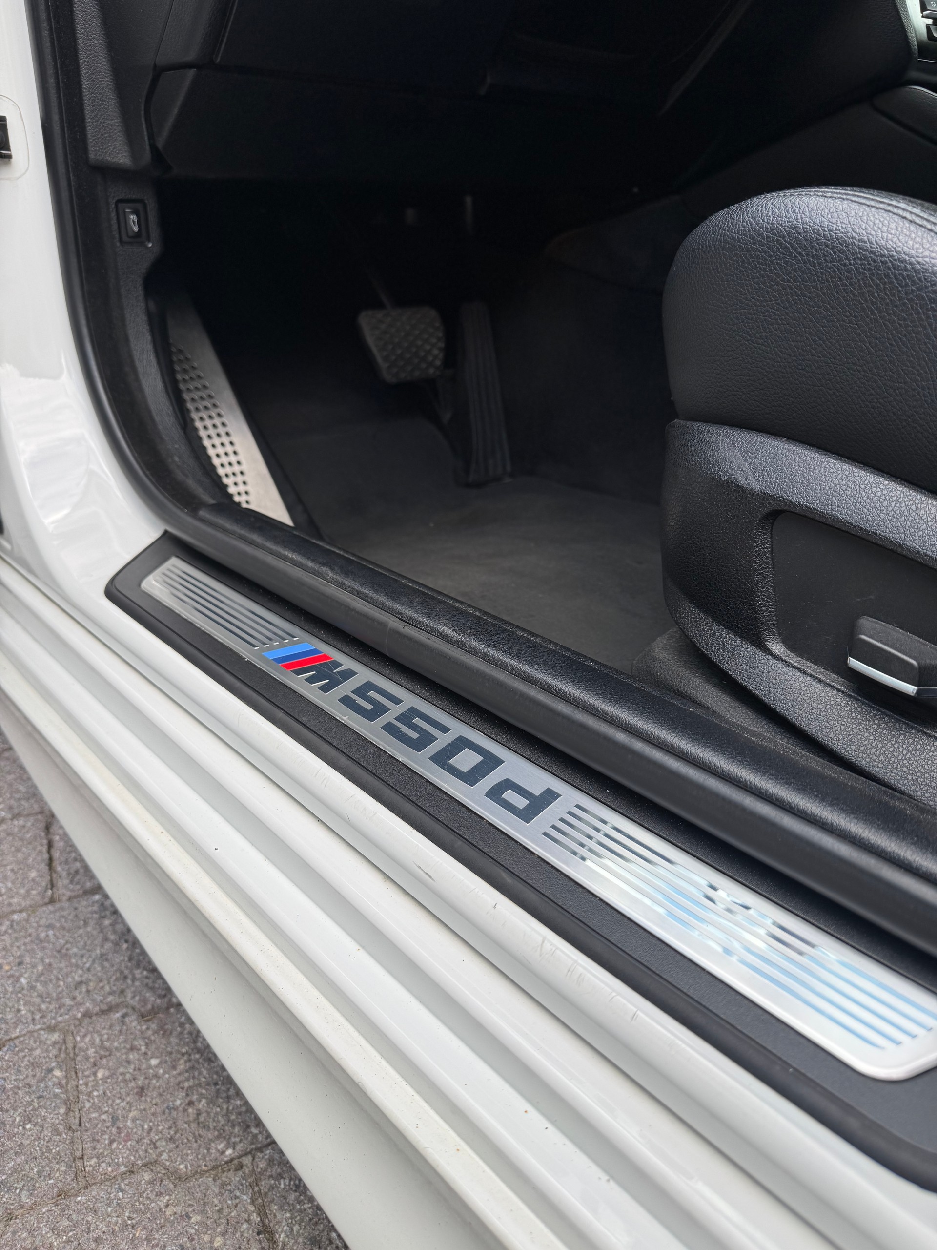 BMW M550d xDrive-image-8