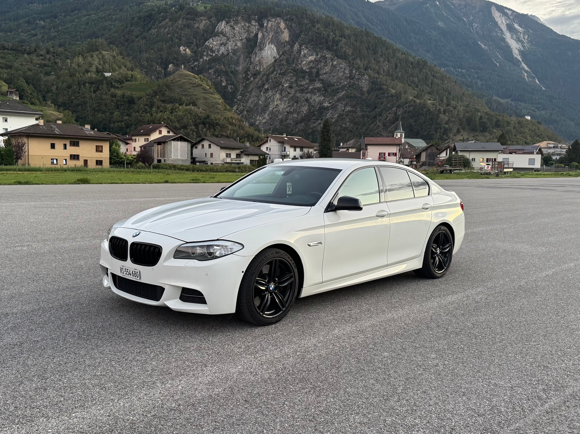 BMW M550d xDrive-image-1