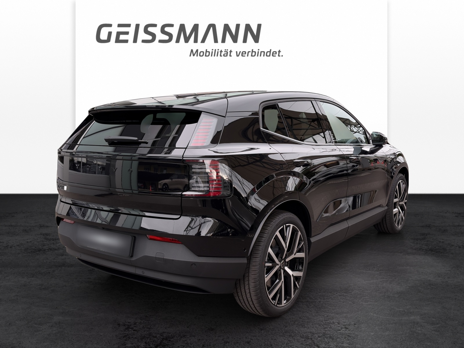 VOLVO EX30 E60 Twin Ultra Performance Sw. Black Ed. AWD-image-5