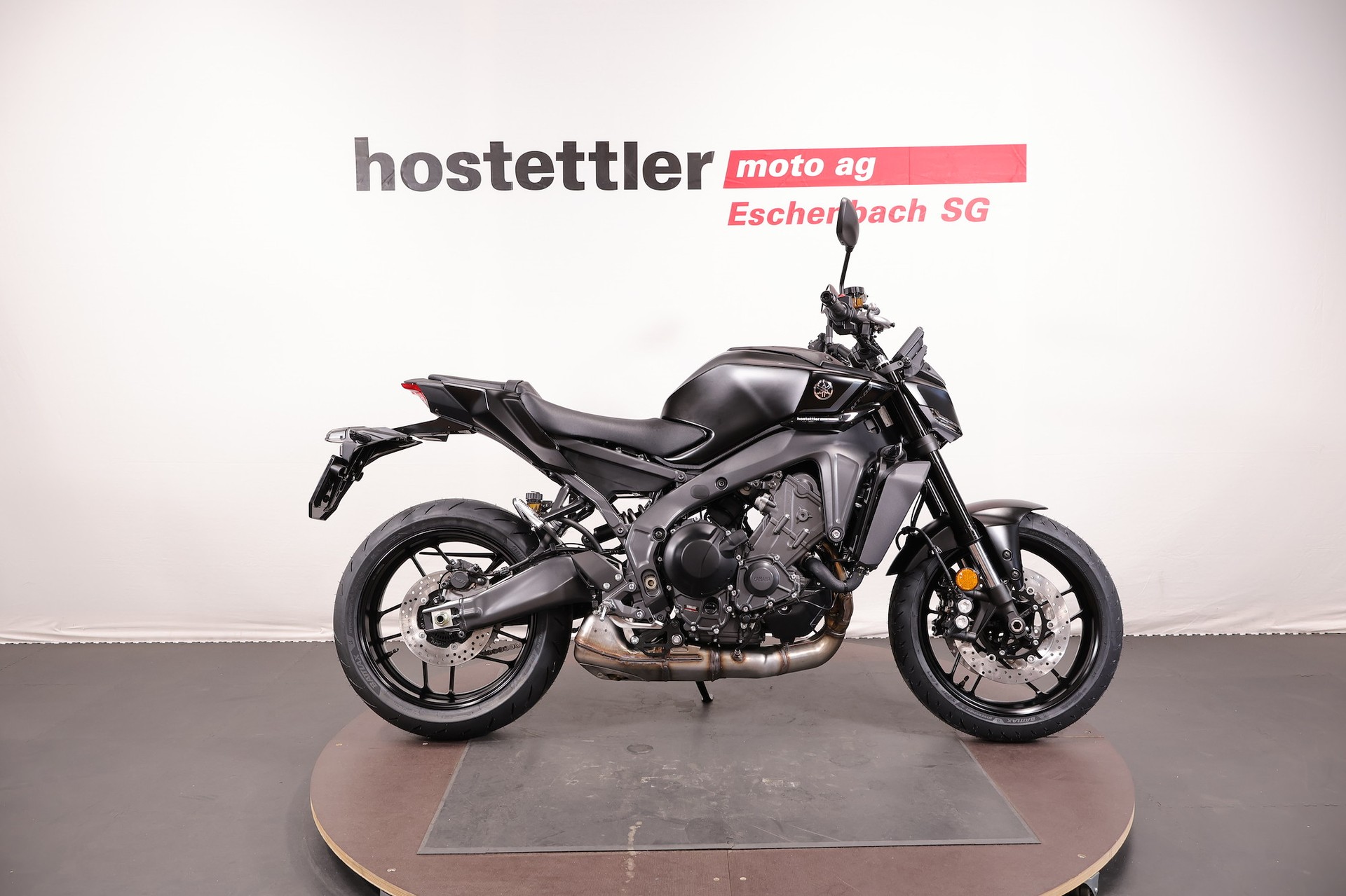 YAMAHA MT-09-showroom-element-1