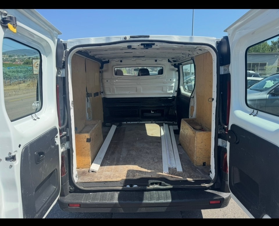 RENAULT Trafic 1.6 dCi 120 2.9t Business L1H1-image-6