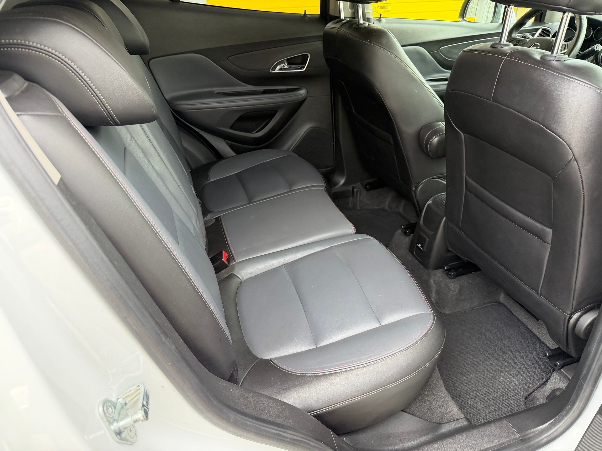 OPEL Mokka 1.7 CDTi Cosmo 4WD-image-11