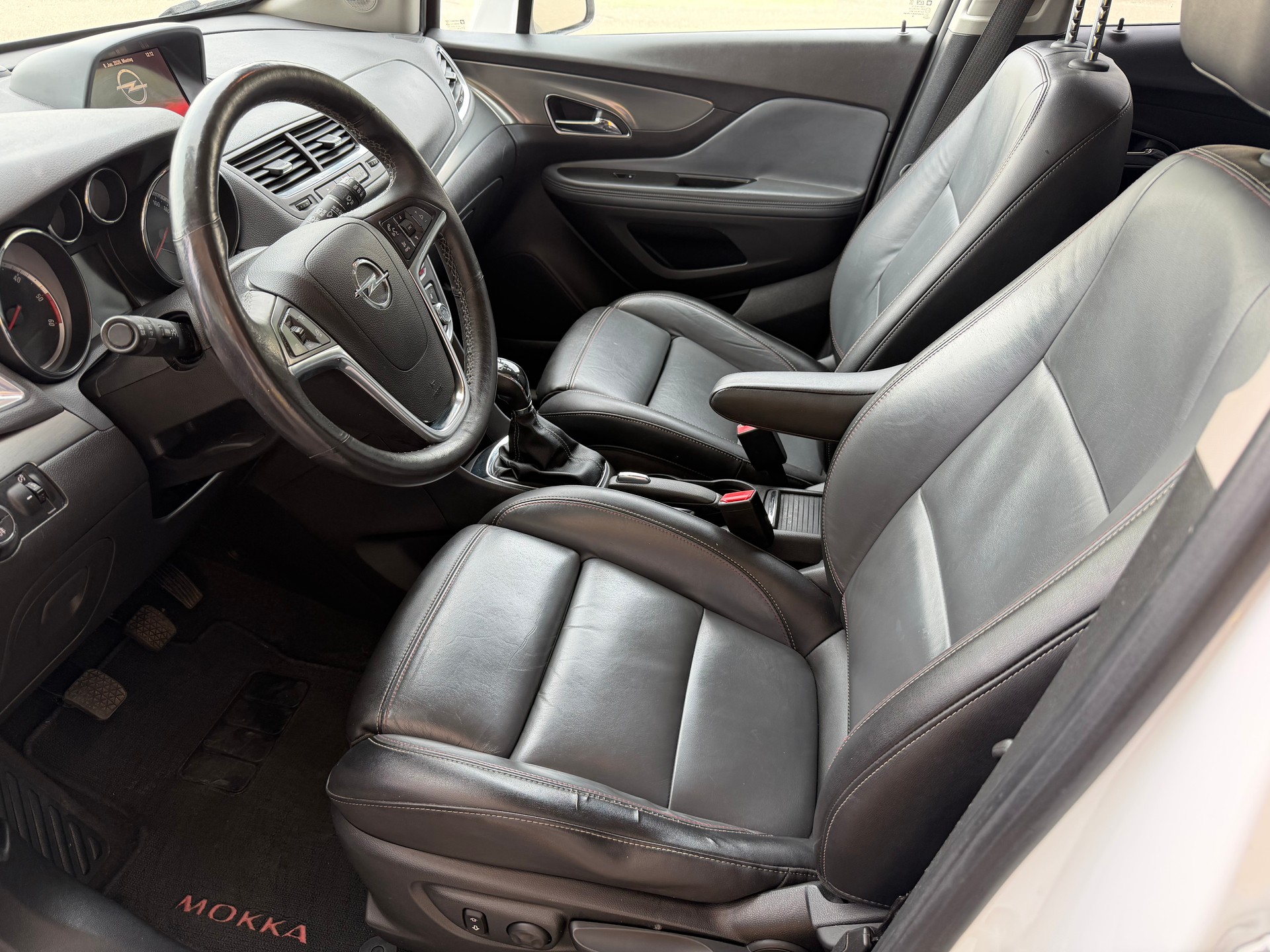 OPEL Mokka 1.7 CDTi Cosmo 4WD-image-8