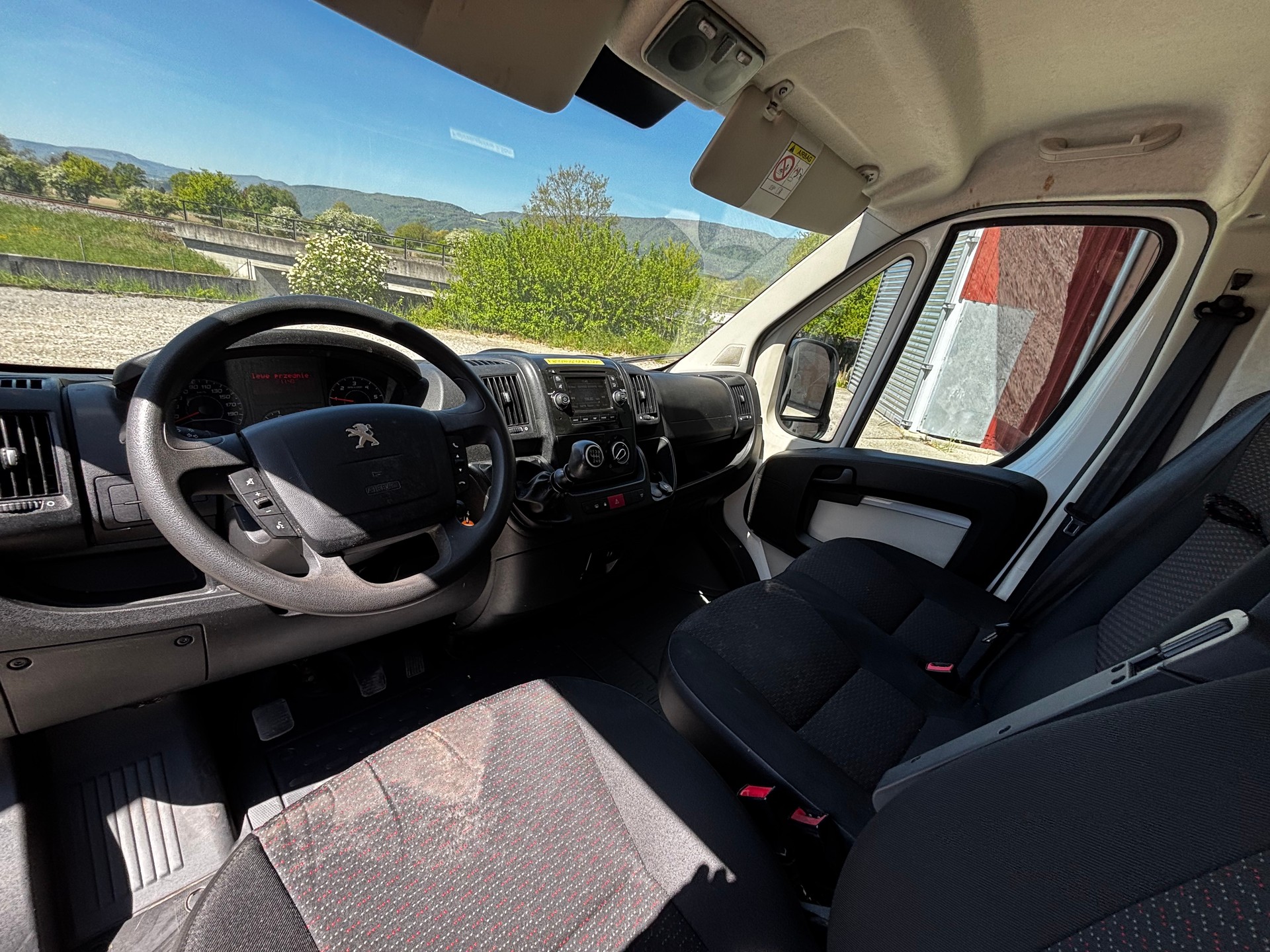 PEUGEOT Boxer 2.0 HDI 335 Active L2H2-image-8