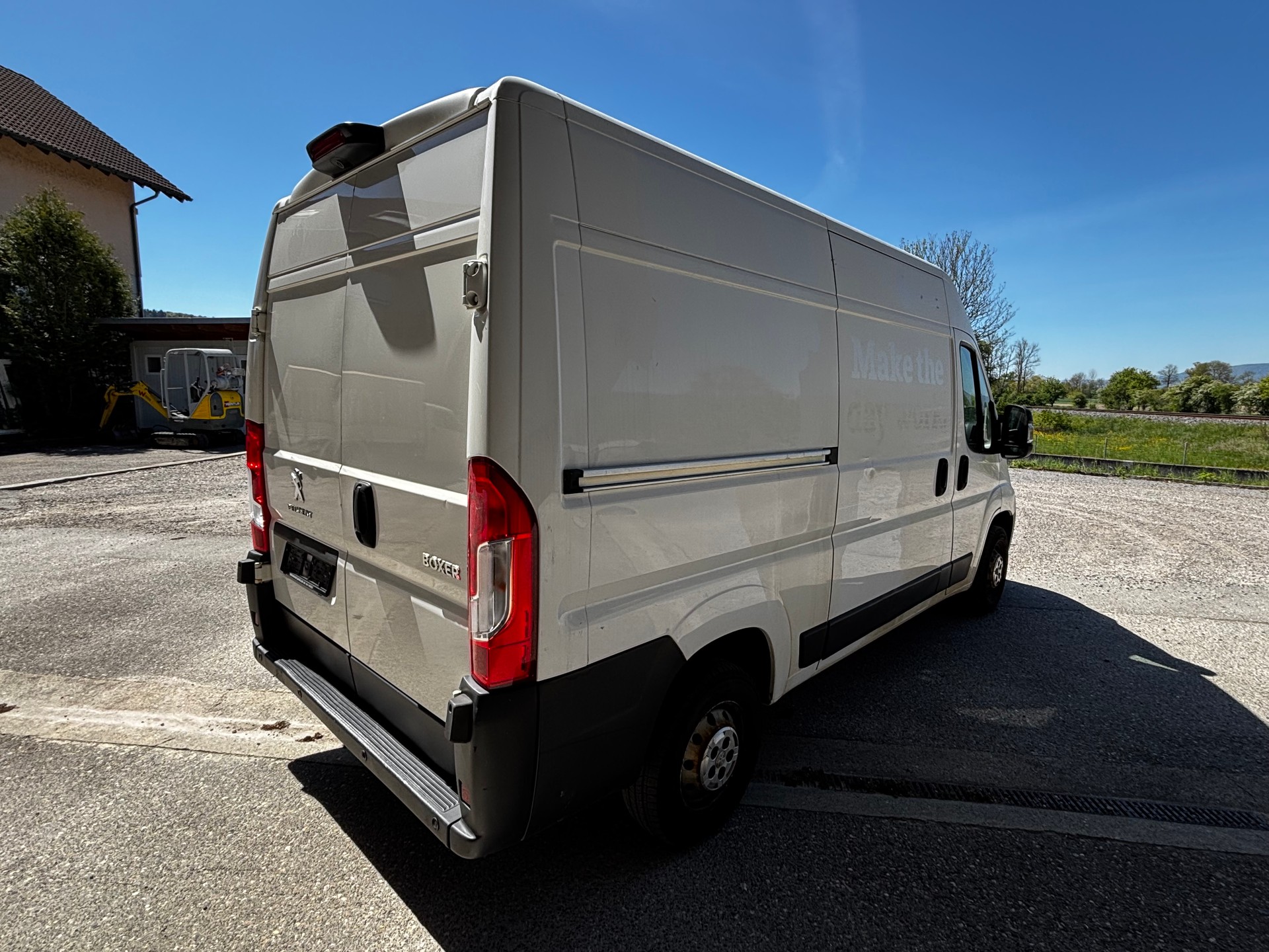 PEUGEOT Boxer 2.0 HDI 335 Active L2H2-image-4