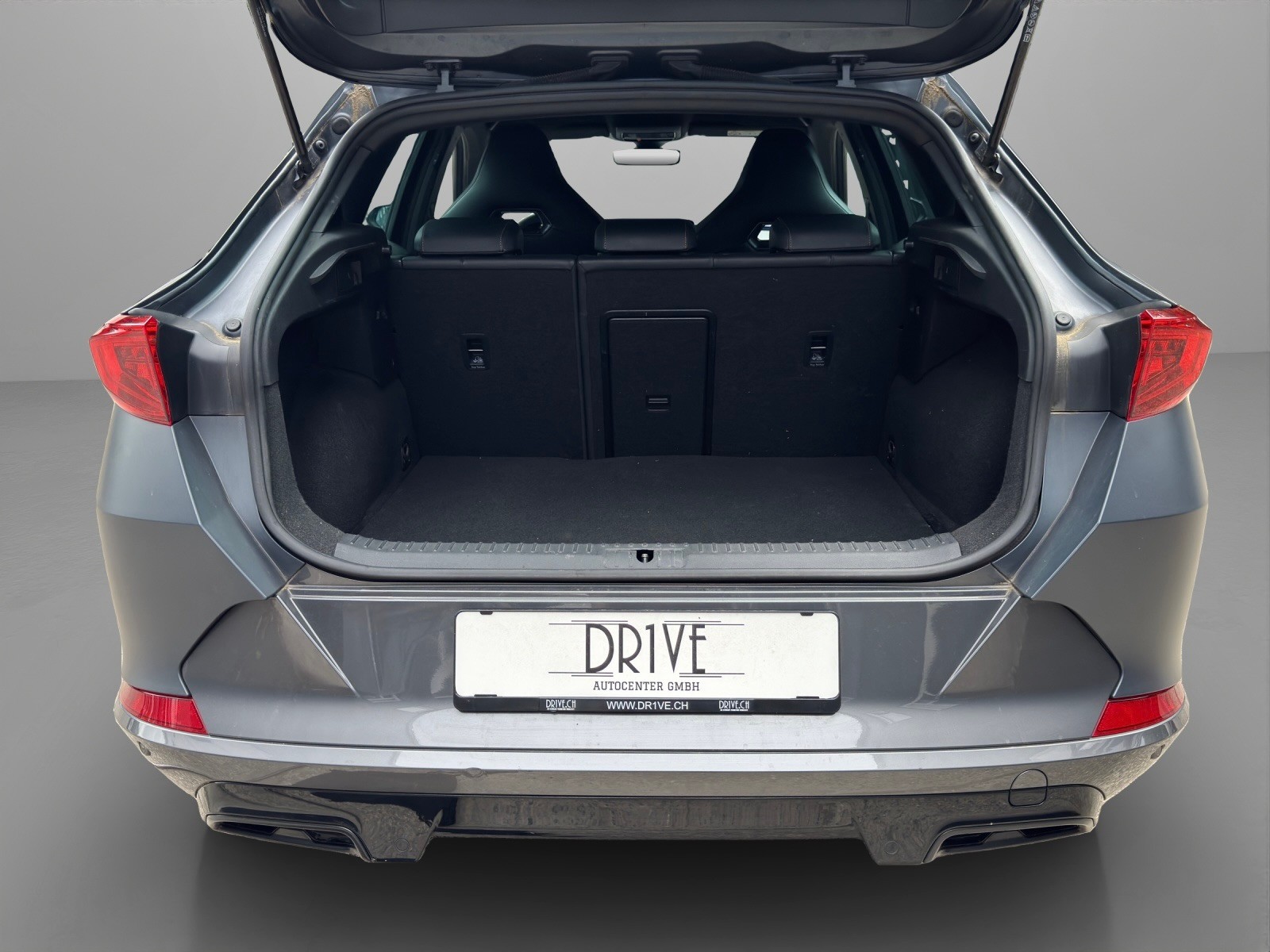 CUPRA Formentor 1.4 e-HYBRID pHEV DSG-image-11