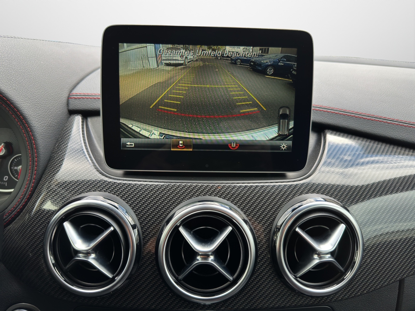 MERCEDES-BENZ B 250 AMG Line 4m-image-7
