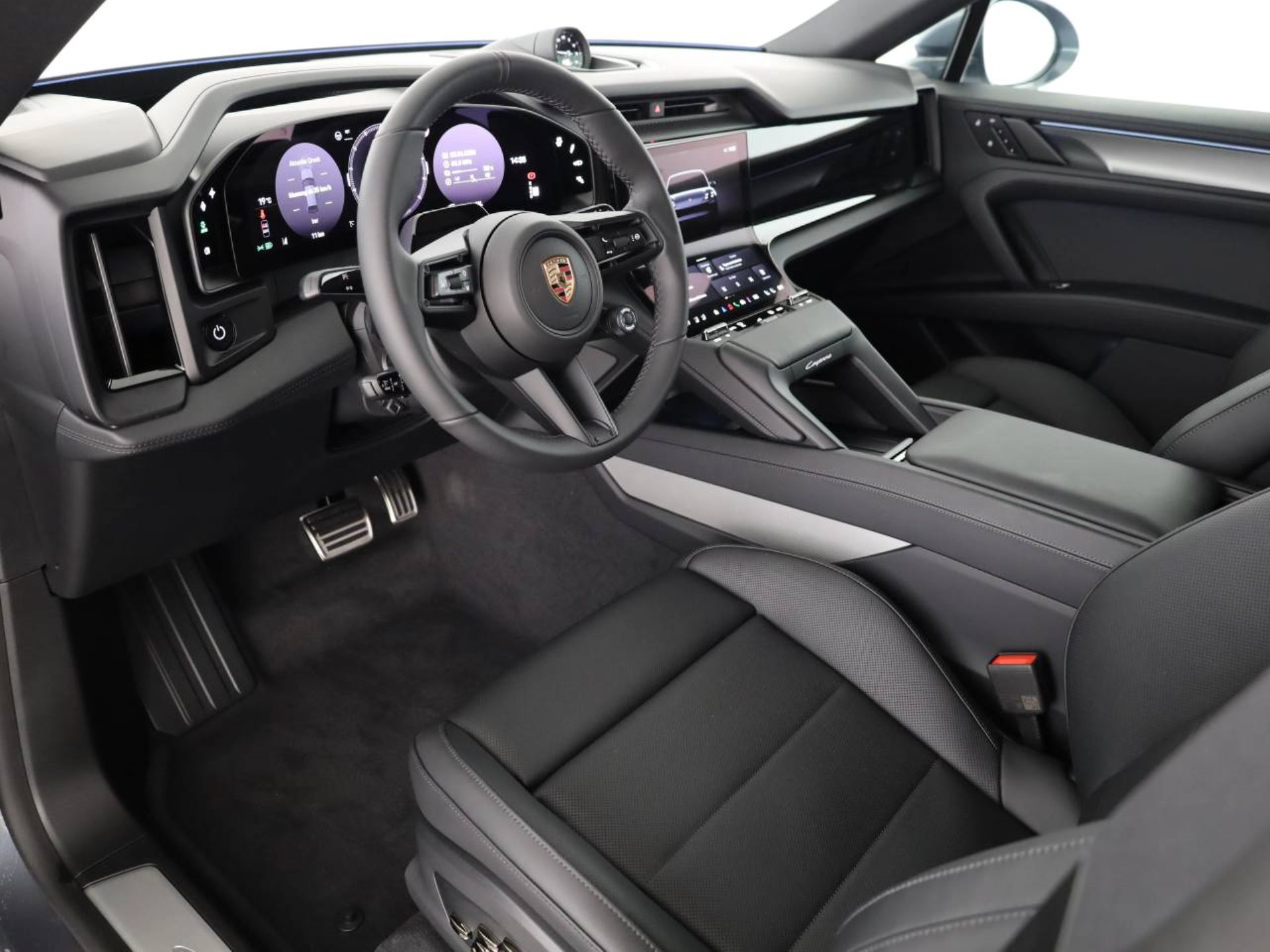 PORSCHE Cayenne S Electric-image-9