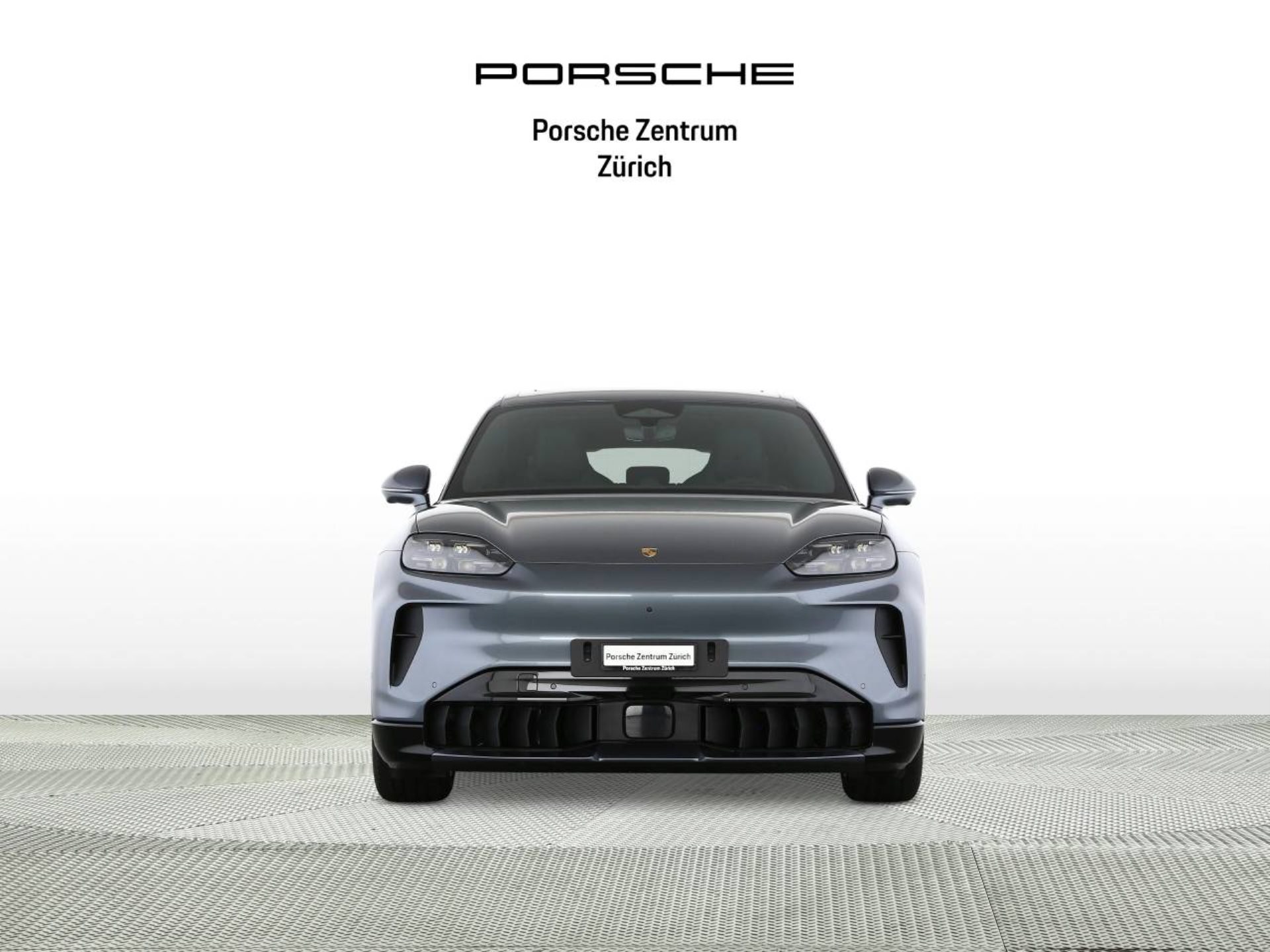 PORSCHE Cayenne S Electric-image-6