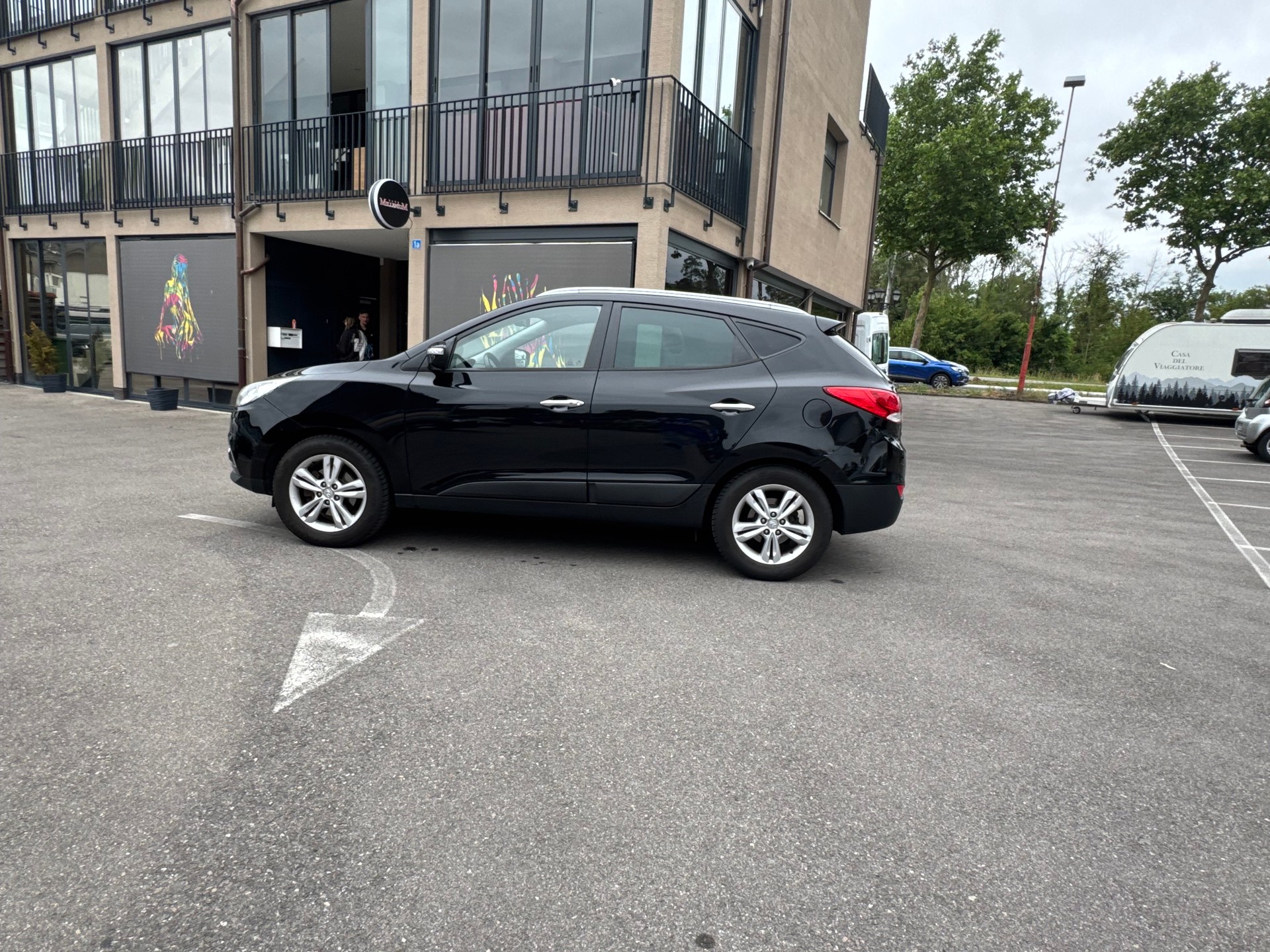 HYUNDAI iX 35 2.0 CRDi Style 4WD Automatic-image-4