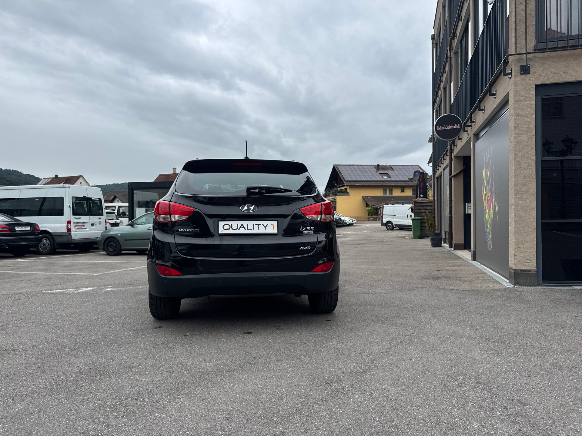 HYUNDAI iX 35 2.0 CRDi Style 4WD Automatic-image-7