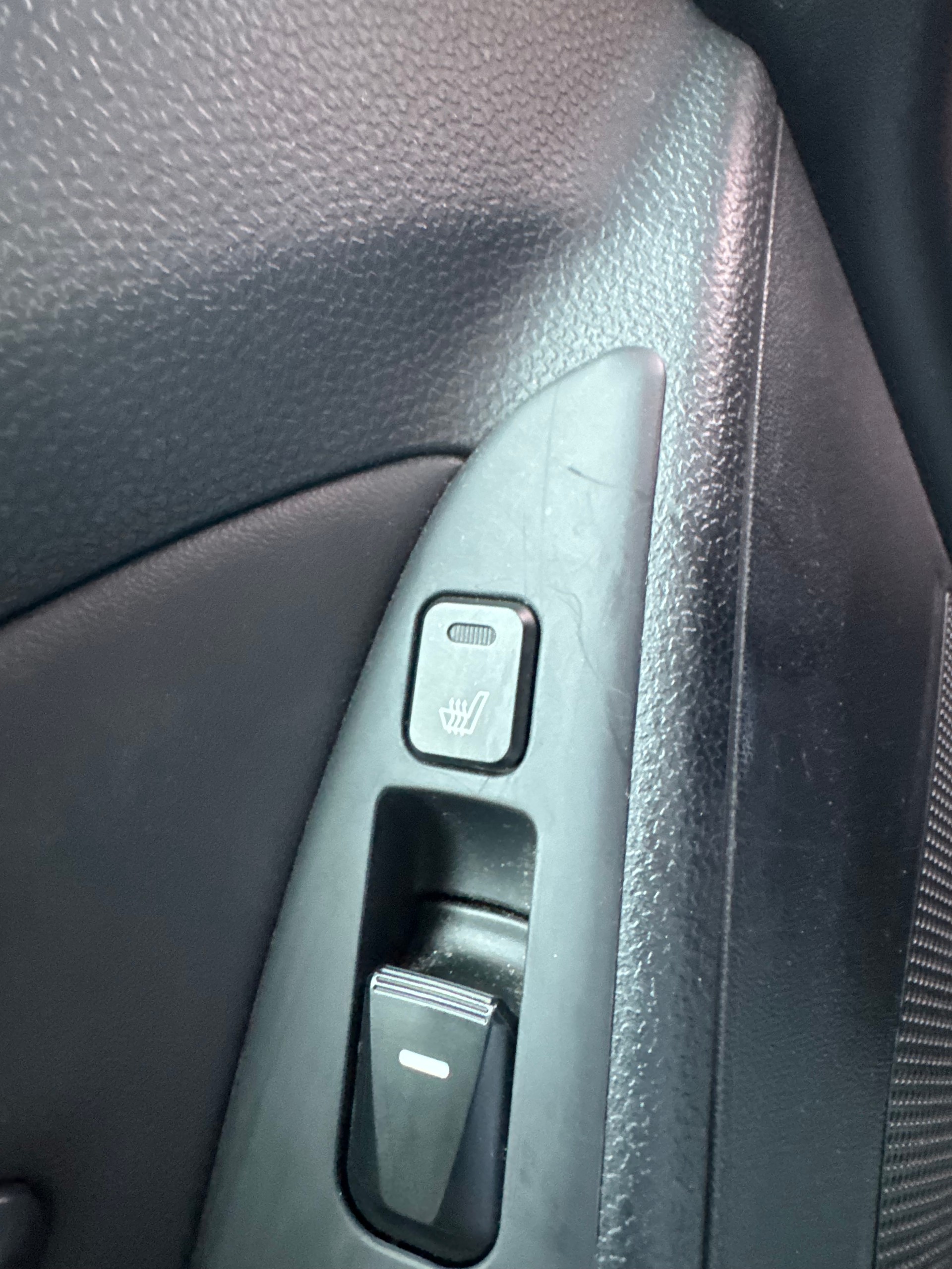 HYUNDAI iX 35 2.0 CRDi Style 4WD Automatic-image-18