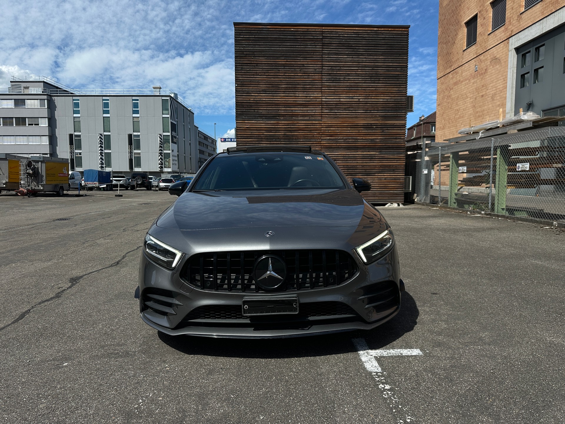 MERCEDES-BENZ A 250 4Matic AMG Line 4Matic 7G-DCT-image-1