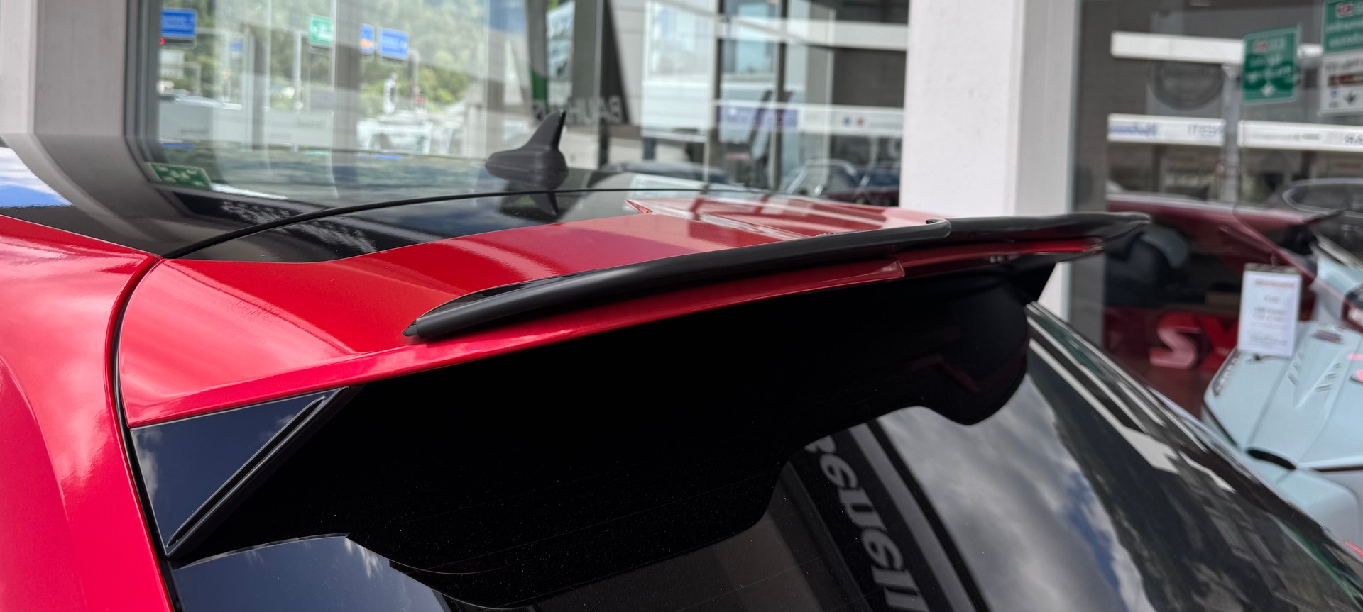 AUDI RS3 Sportback 2.5 TSI quattro S-tronic-image-7