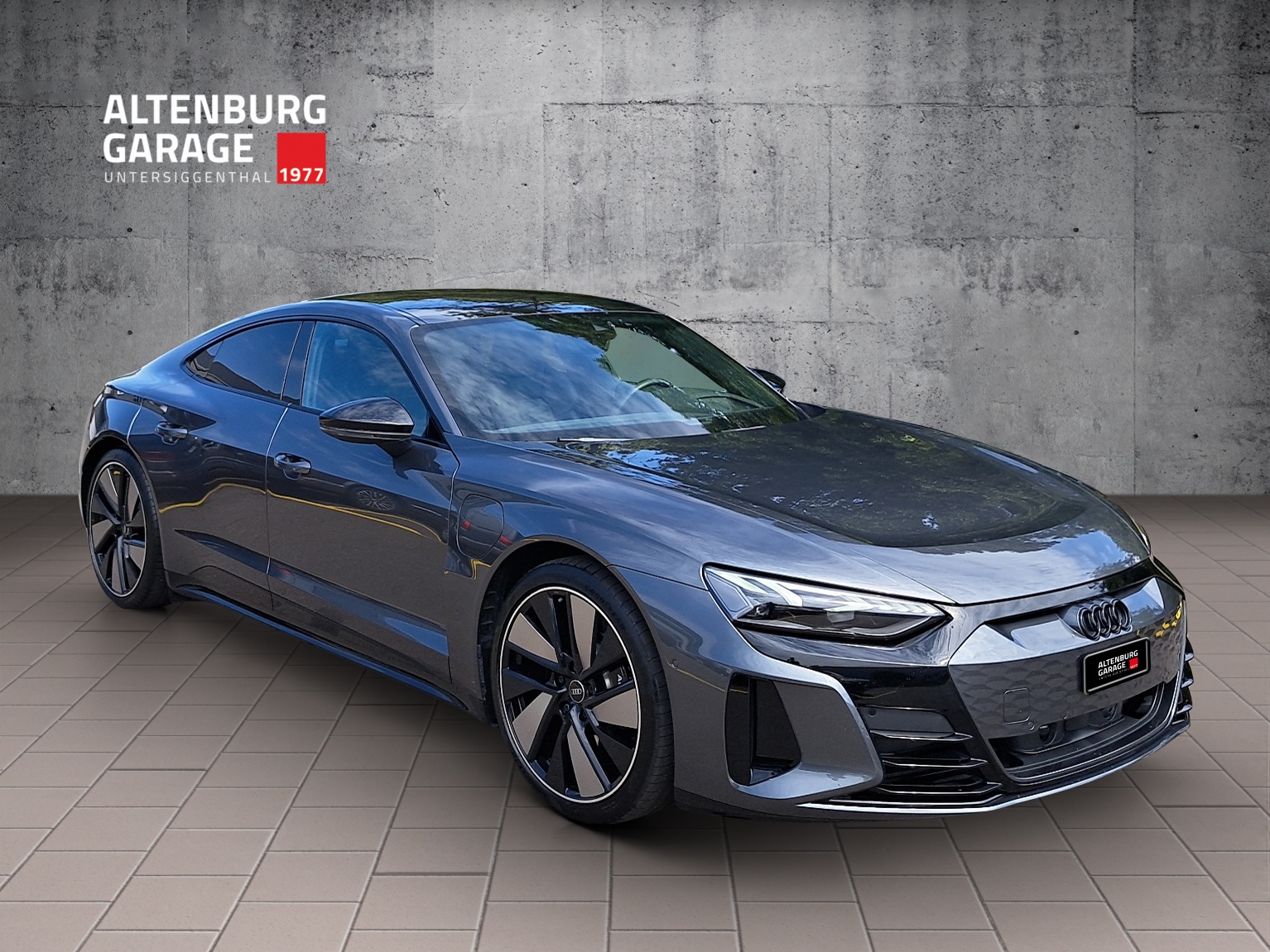 AUDI e-tron GT quattro-image-6